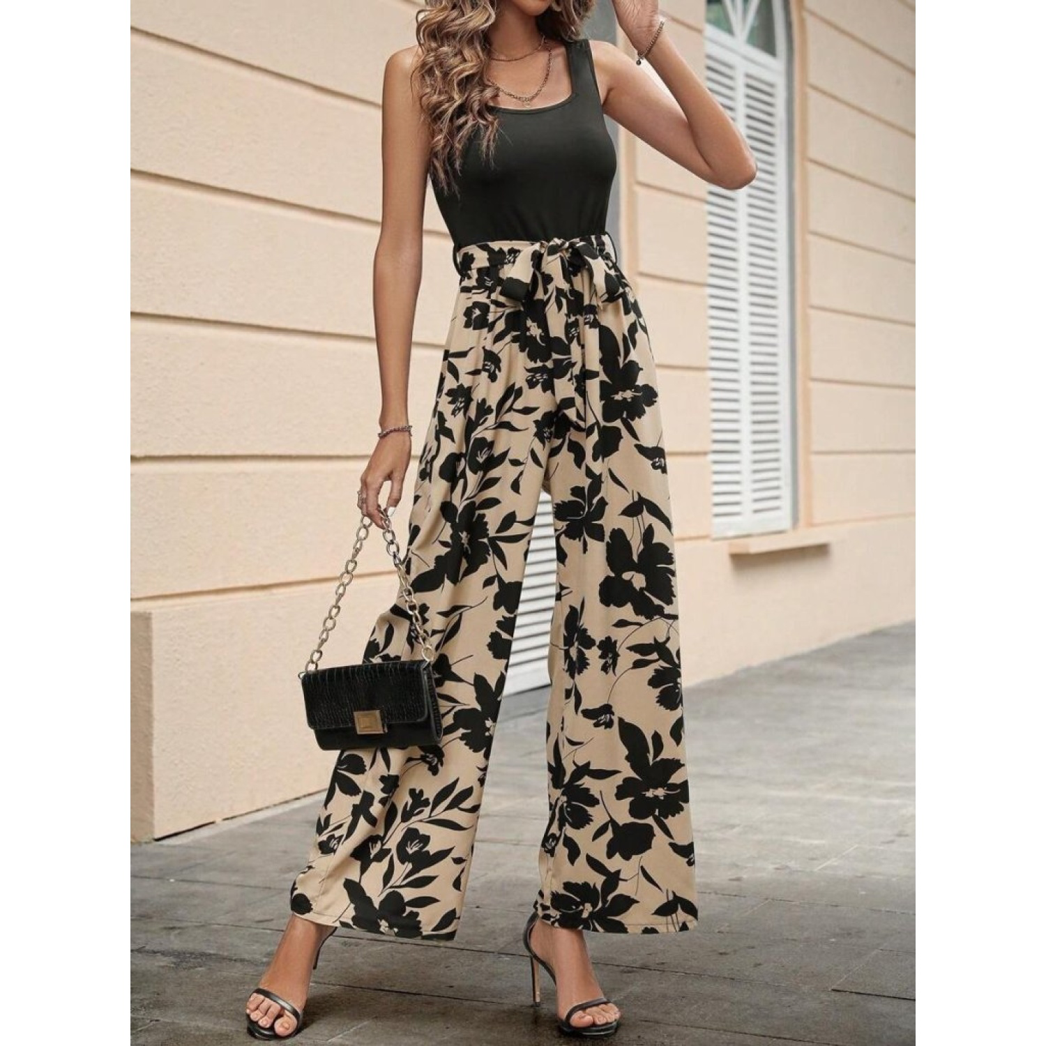 Lucky Life Kadın Askılı Yuvarlak Yaka Beli Kuşaklı üst Viskon Alt