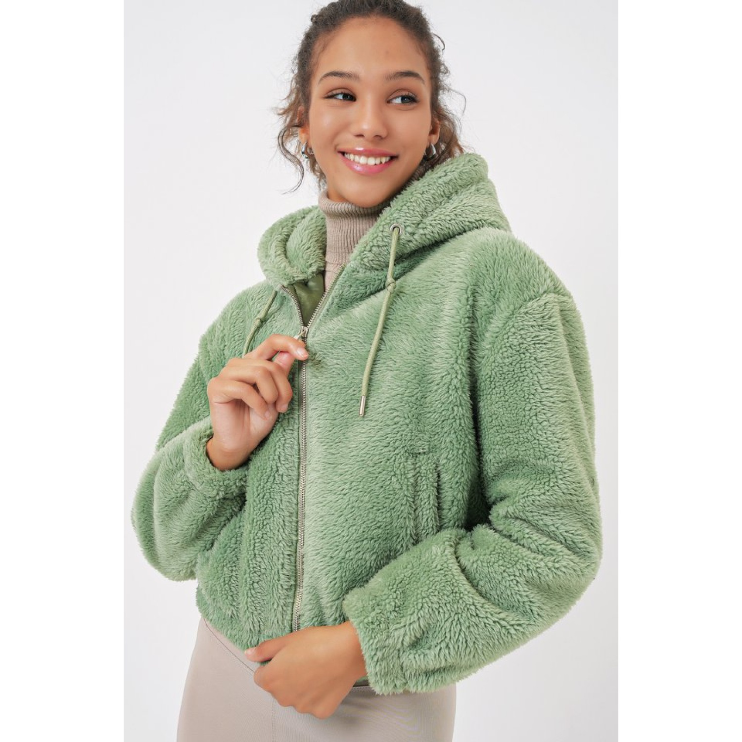 Lucky Life Kadın Kapüşonlu Peluş Crop Ceket - E.Yeşil