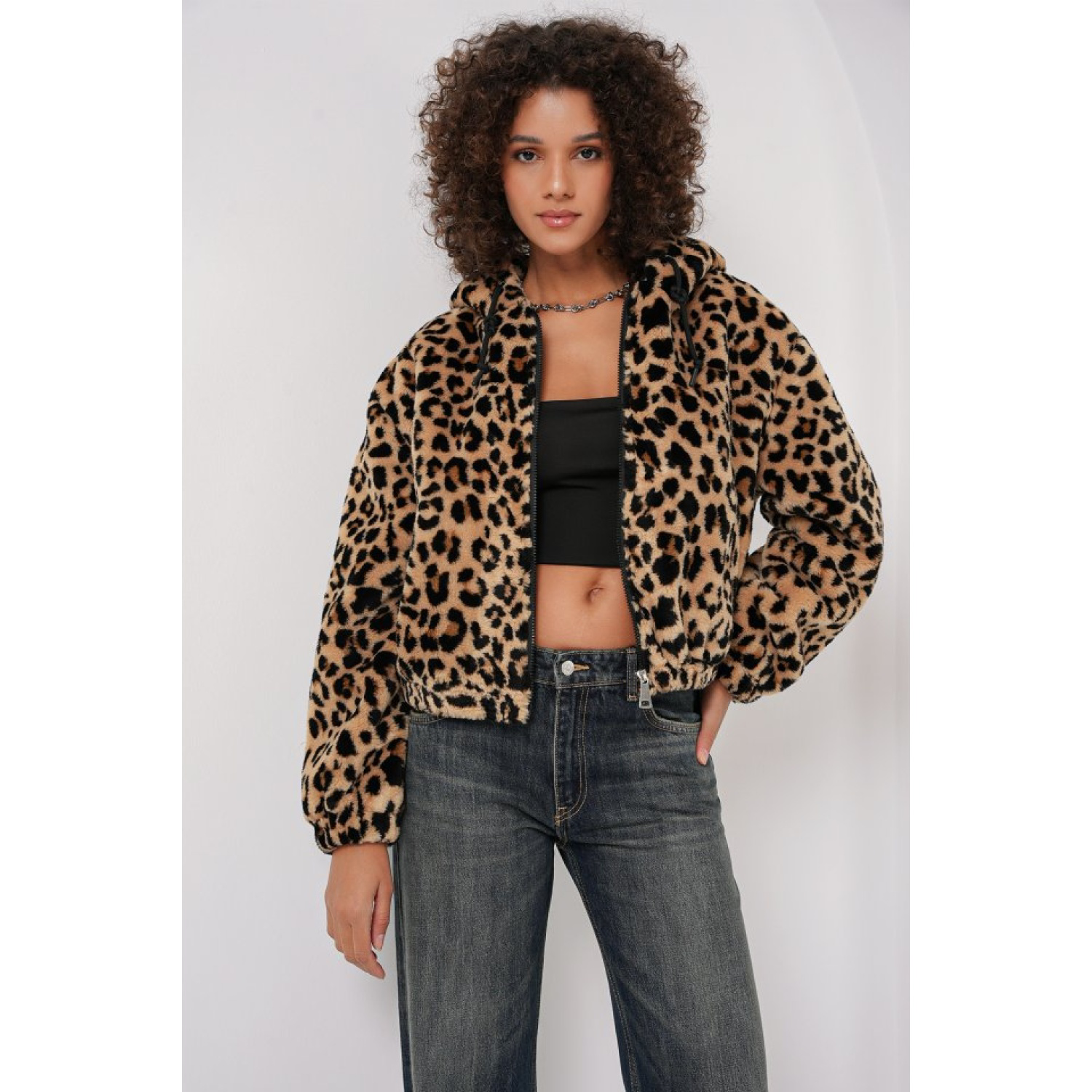 Lucky Life Kadın Kapüşonlu Peluş Crop Ceket - C. Kahverengi Lucky Life Kadın Kapüşonlu Peluş Crop Ceket - C. Kahverengi