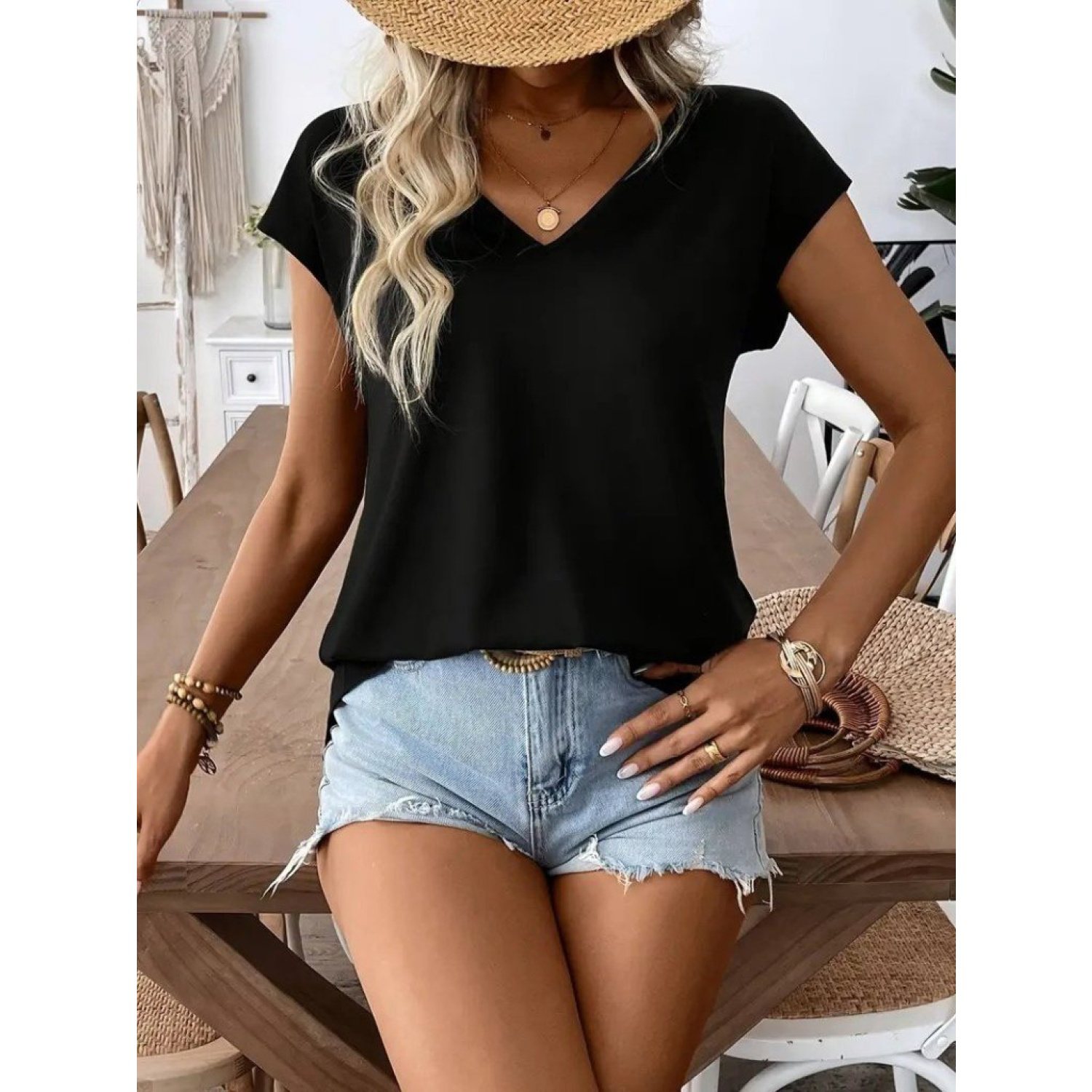 Lucky Life Kadın Kısa Kollu V Yakalı Arkadan Kurdele Detaylı Visk