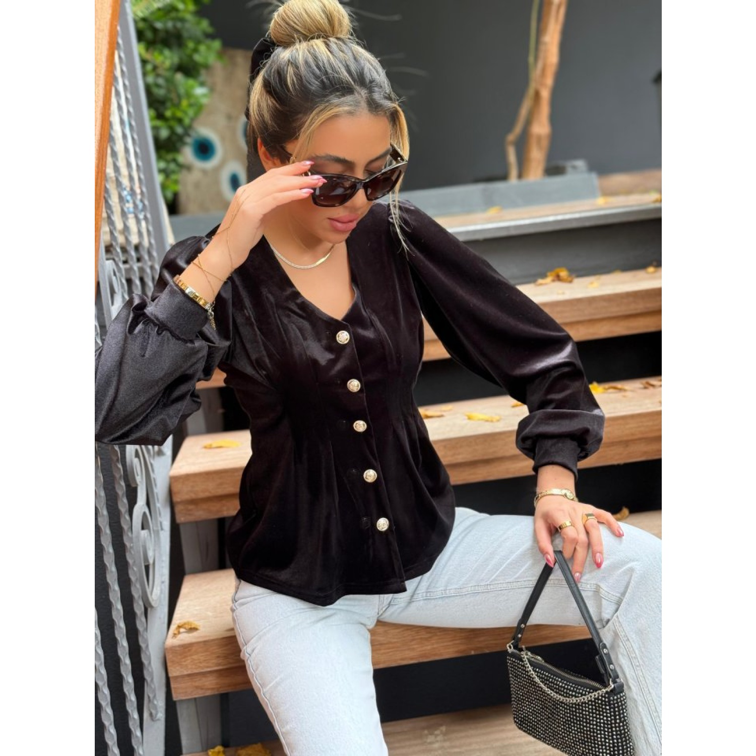 Lucky Life Kadın Uzun Kollu V Yakalı önden Düğmeli Kısa Kadife Bl Lucky Life Kadın Uzun Kollu V Yakalı önden Düğmeli Kısa Kadife Bl