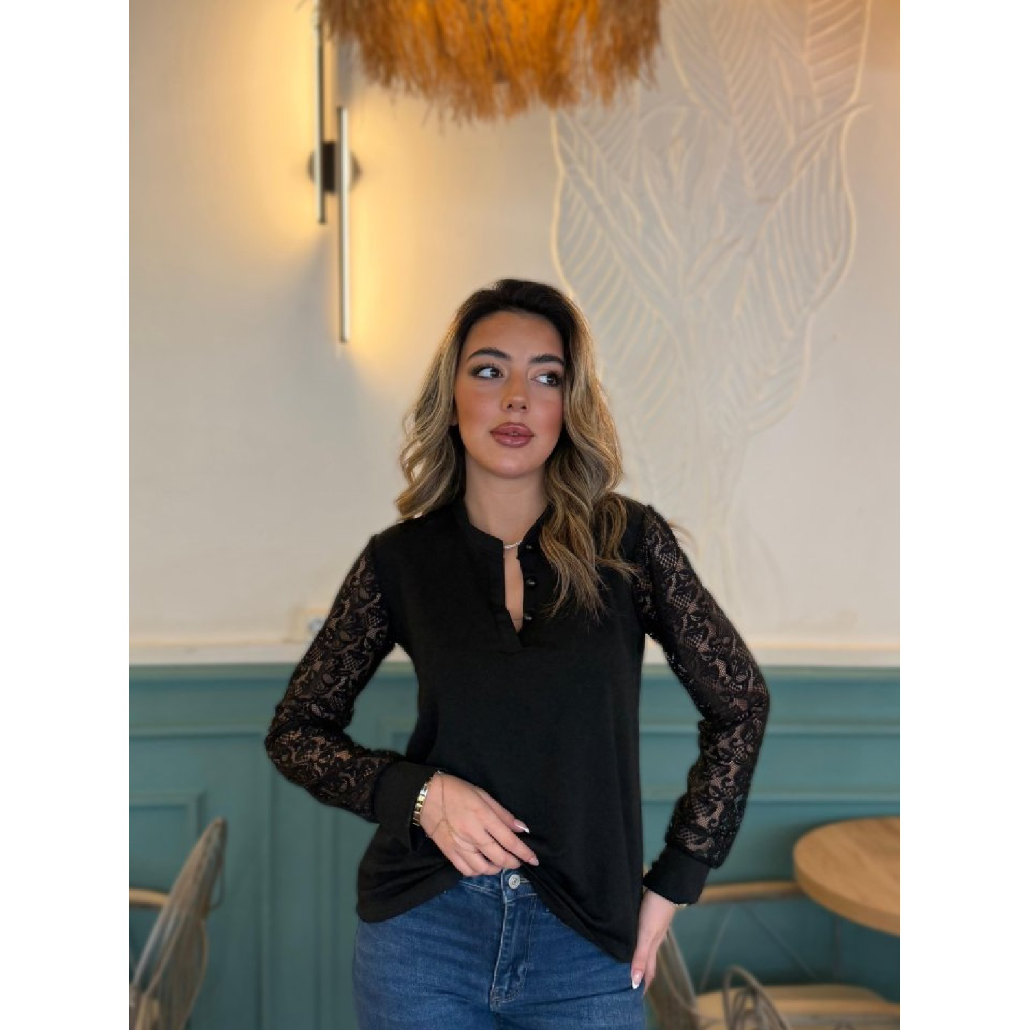 Lucky Life Kadın Uzun Kollu Kolları Dantelli Hakim Yaka Krep Bluz