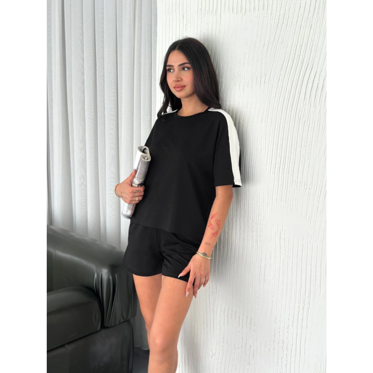 Lucky Life Kadın Yumuşak Dokulu Kumaş Parçalı Bisiklet Yaka T-sh Lucky Life Kadın Yumuşak Dokulu Kumaş Parçalı Bisiklet Yaka T-sh