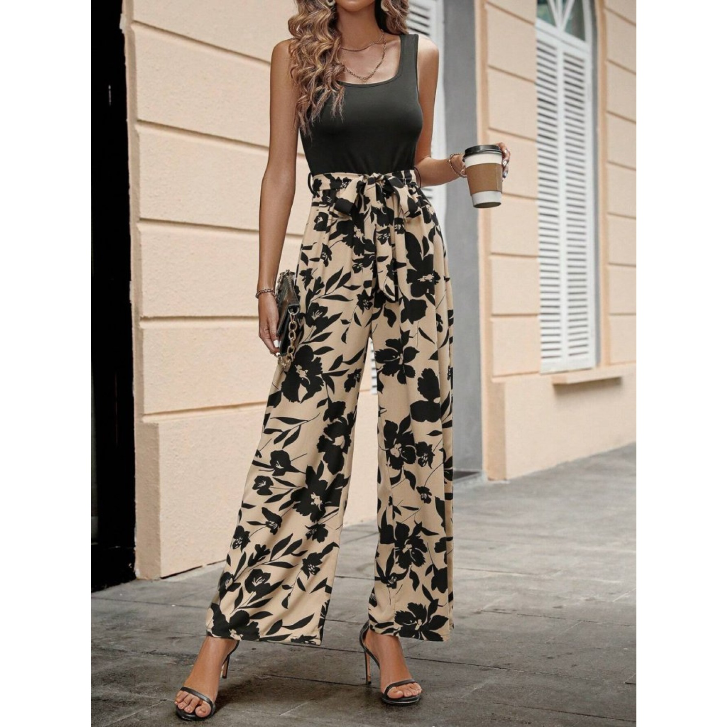 Lucky Life Kadın Askılı Yuvarlak Yaka Beli Kuşaklı üst Viskon Alt