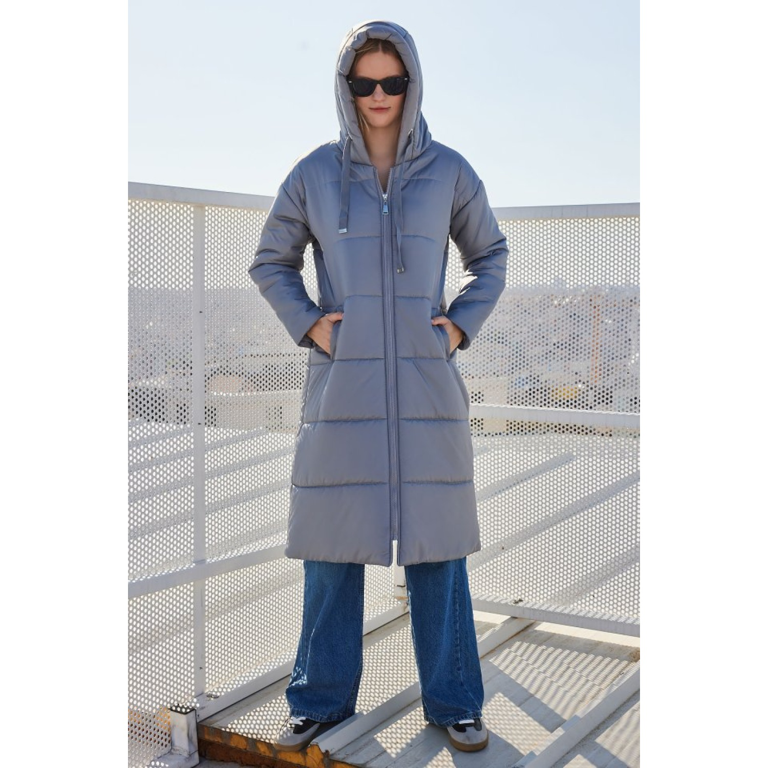 Lucky Life Kadın Kapşonlu Uzun Şişme Mont - Gri