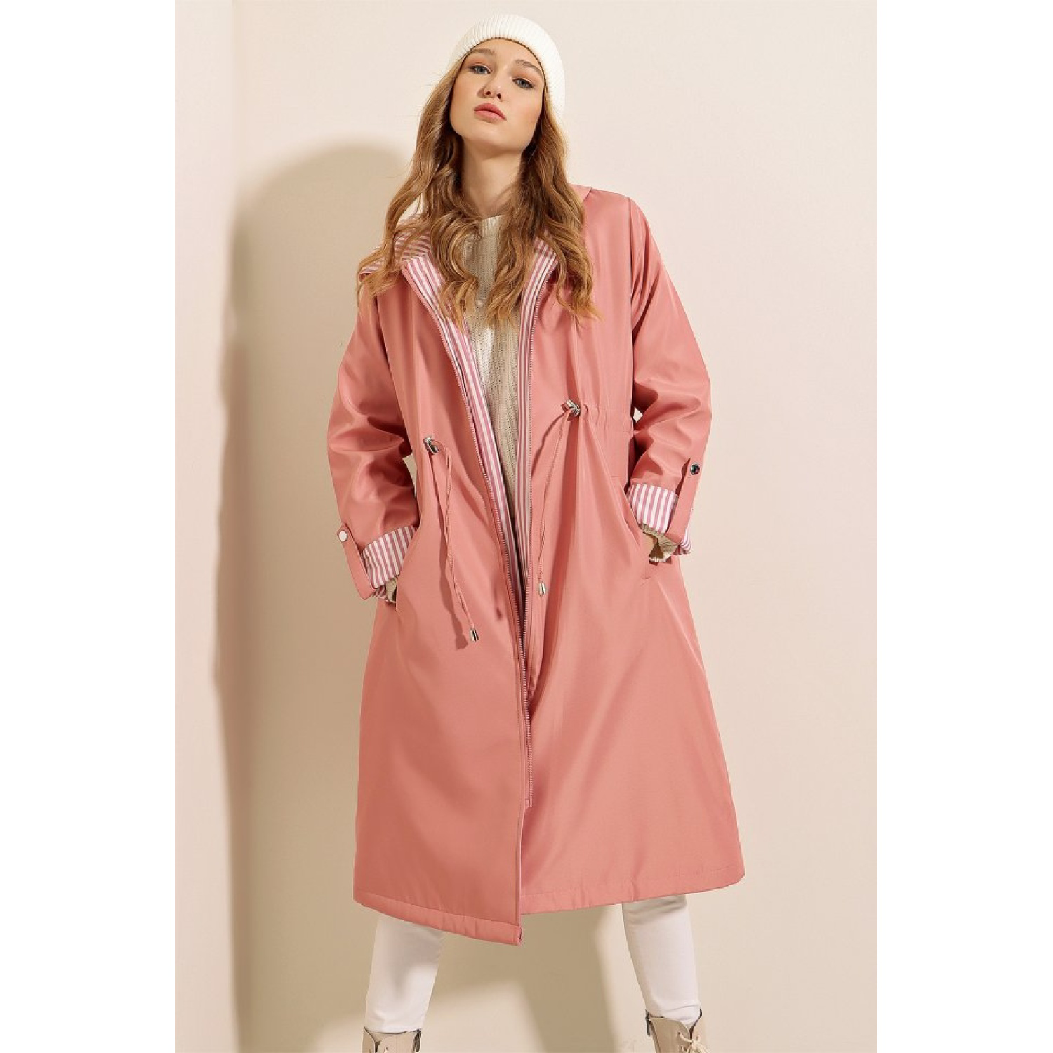 Lucky Life Kadın  Beli Büzgülü Kapşonlu Trençkot - Pembe