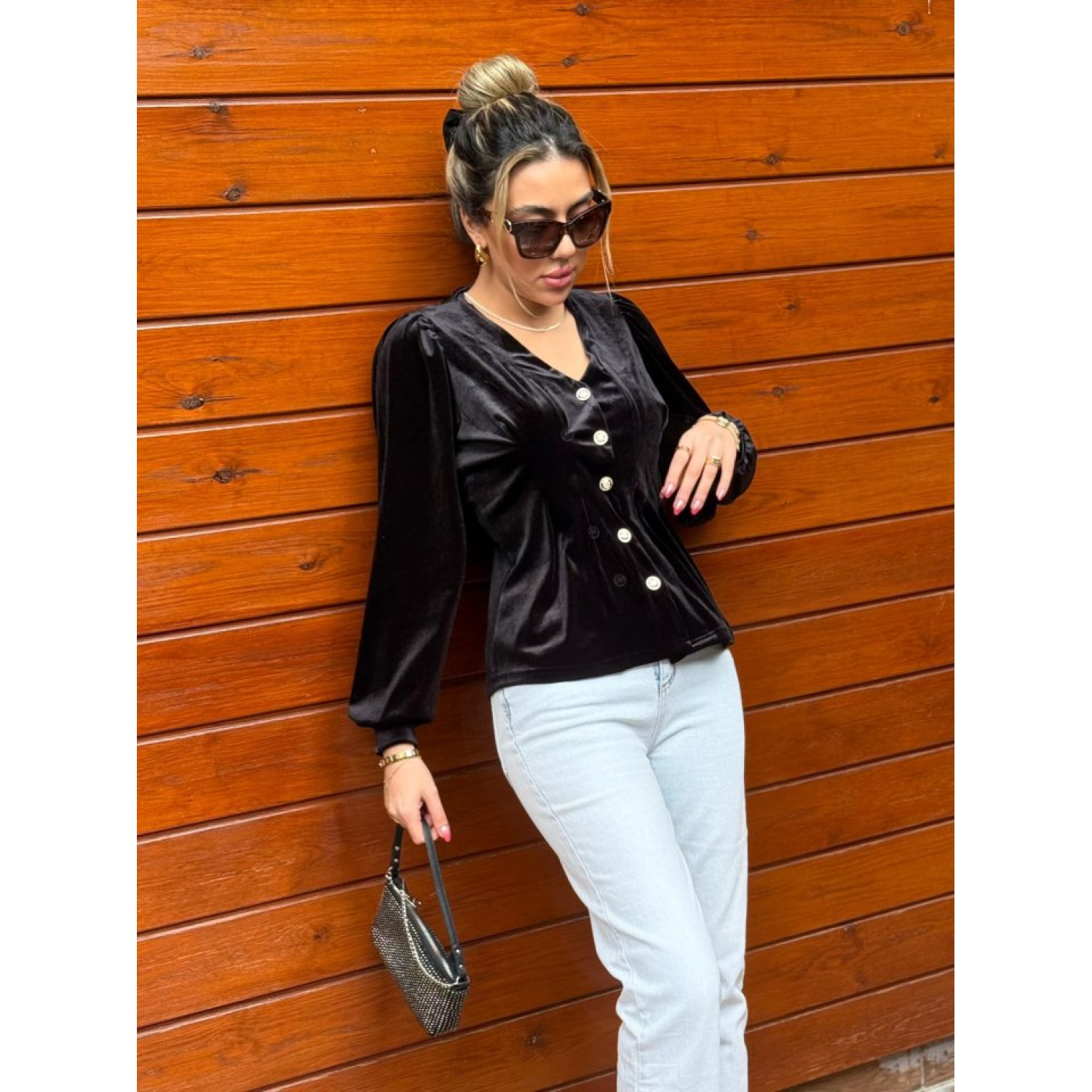Lucky Life Kadın Uzun Kollu V Yakalı önden Düğmeli Kısa Kadife Bl Lucky Life Kadın Uzun Kollu V Yakalı önden Düğmeli Kısa Kadife Bl