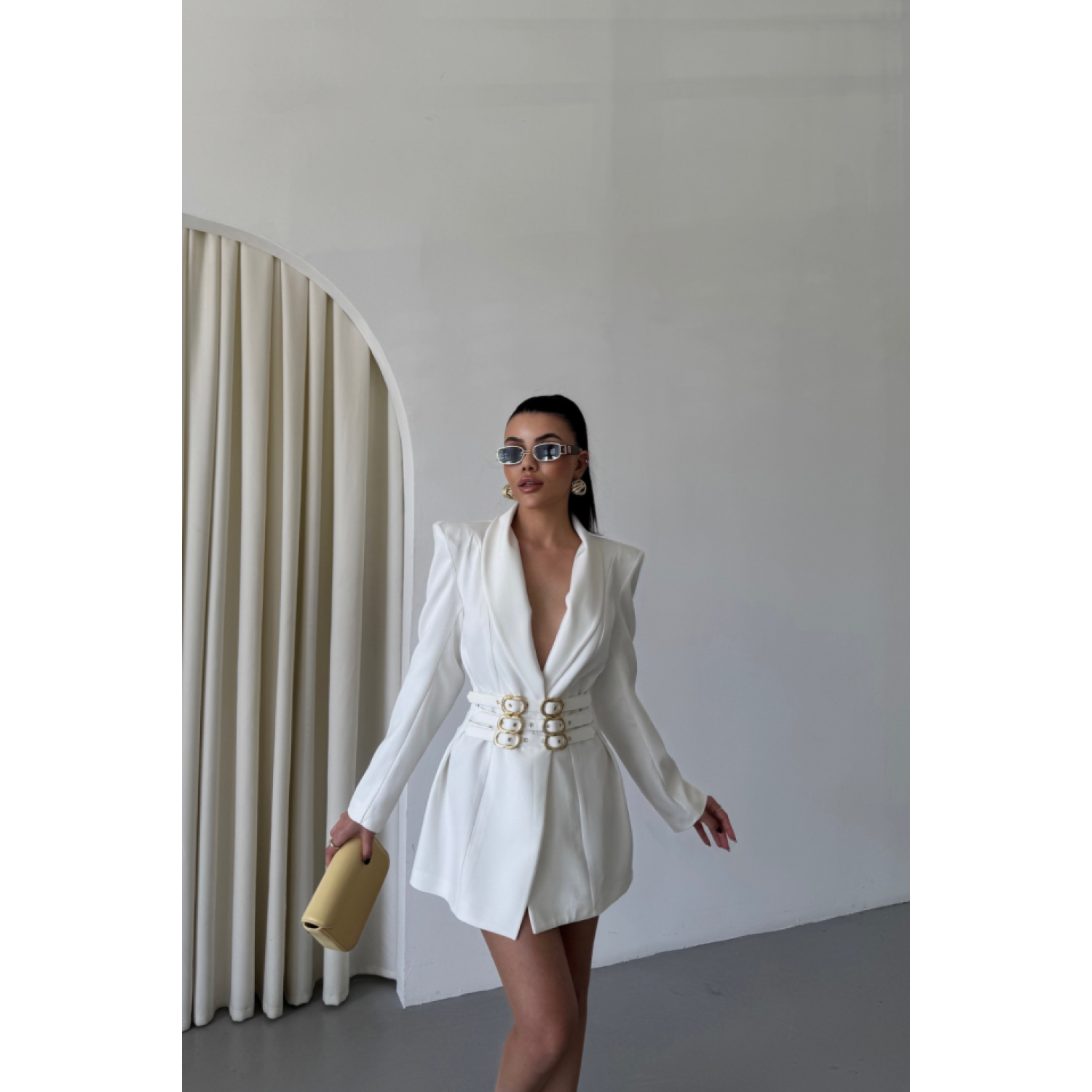 Lucky Life Kadın TEK DÜĞME CEKET 3 TOKALI KEMER SÜSLÜ - Beyaz