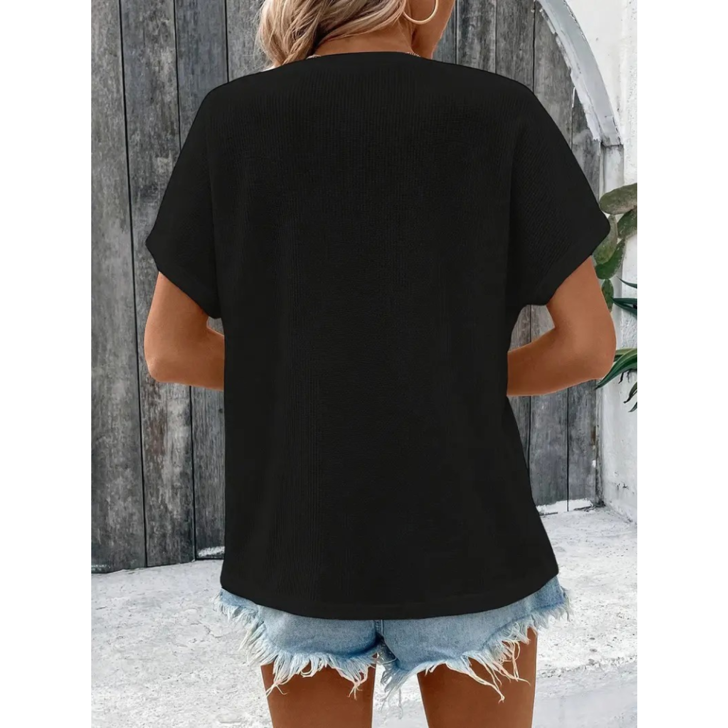 Lucky Life Kadın Kısa Kollu Yakası Açık önden Düğmeli Waffle Bluz Lucky Life Kadın Kısa Kollu Yakası Açık önden Düğmeli Waffle Bluz
