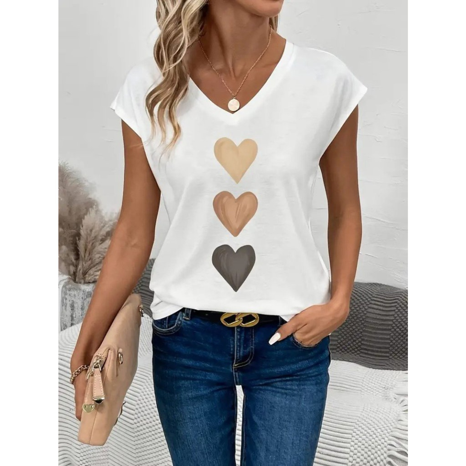 Lucky Life Kadın Kısa Kollu V Yakalı Kalp Desen Viskon Bluz