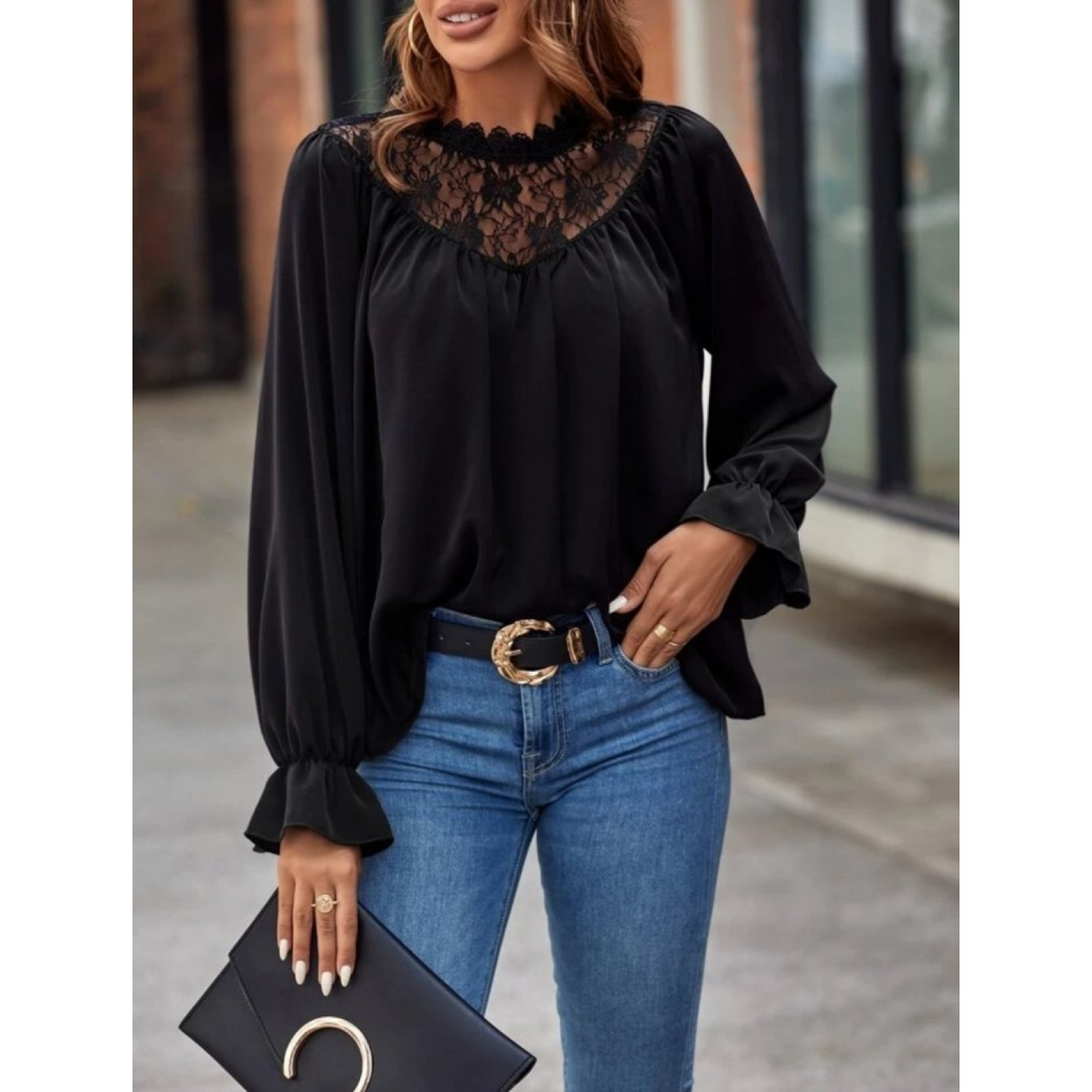 Lucky Life Kadın Uzun Kollu Balıkçı Yaka Dantelli Sandy Bluz