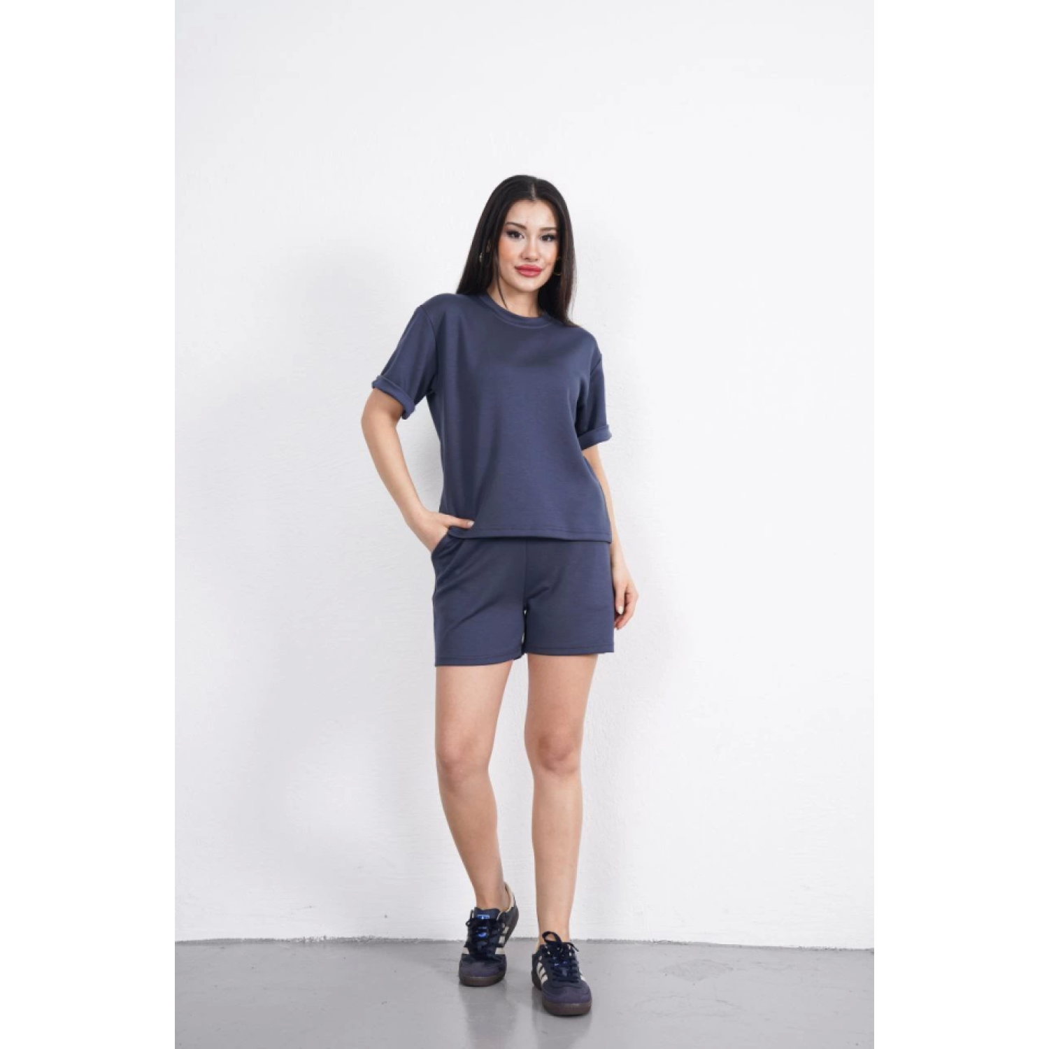 Lucky Life Kadın  Yumuşak Dokulu Kumaş Bisiklet Yaka T-shirt Kısa
