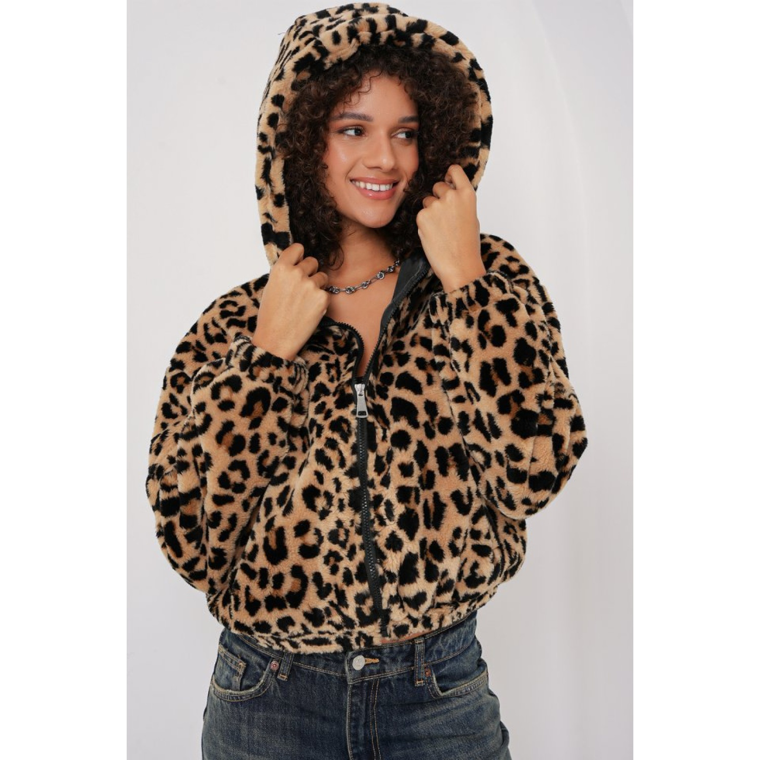 Lucky Life Kadın Kapüşonlu Peluş Crop Ceket - C. Kahverengi Lucky Life Kadın Kapüşonlu Peluş Crop Ceket - C. Kahverengi