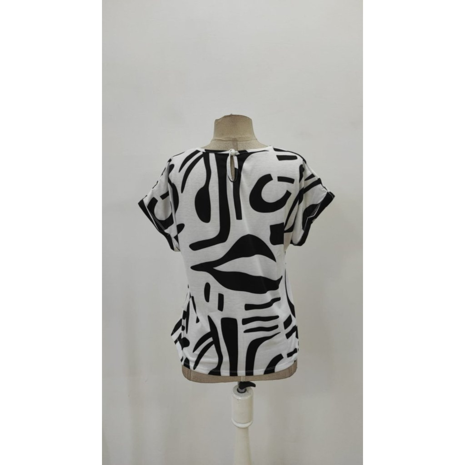 Lucky Life Kadın Kısa Kollu Yuvarlak Yaka Desenli Süprem Bluz