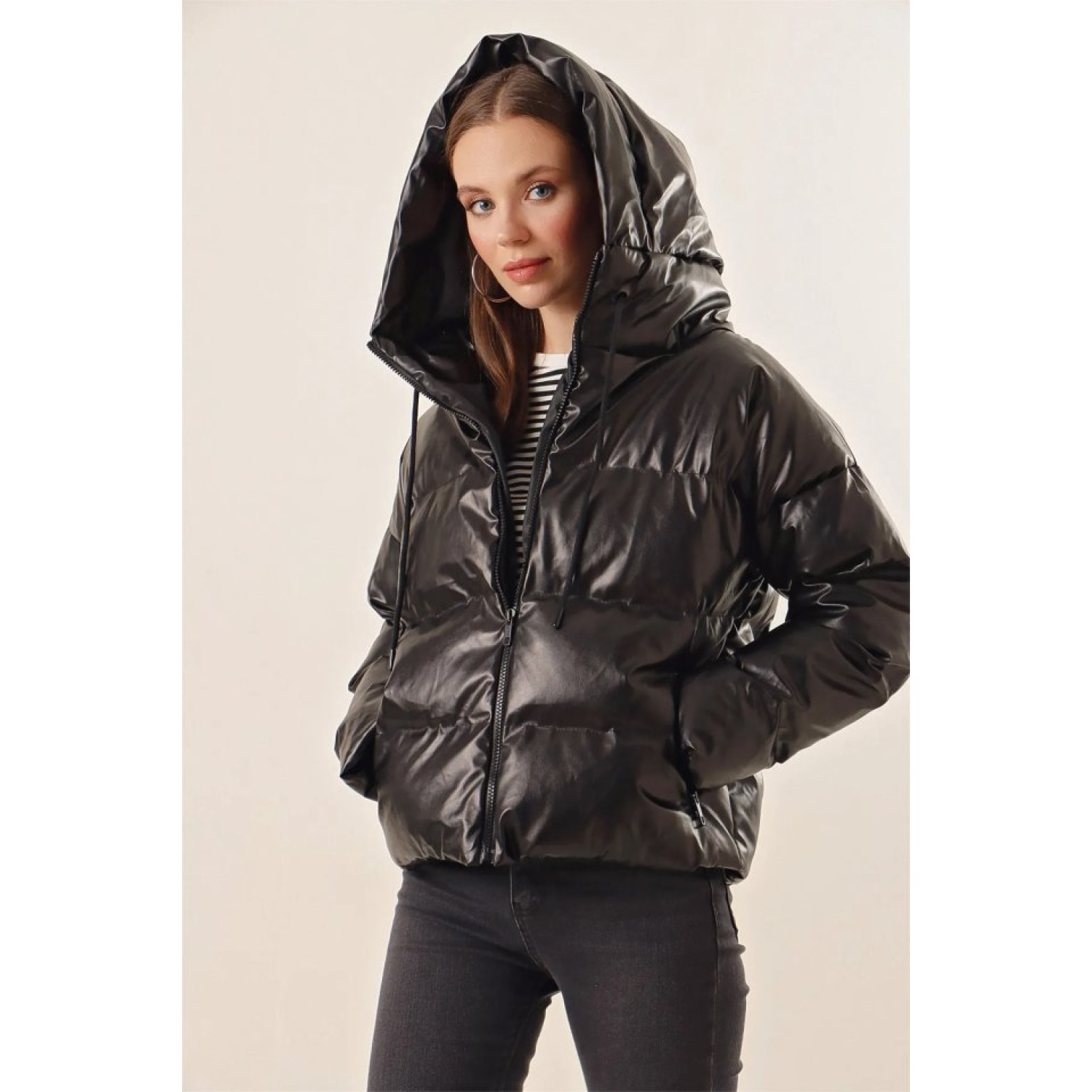 Lucky Life Kadın Oversize Deri Mont - Siyah