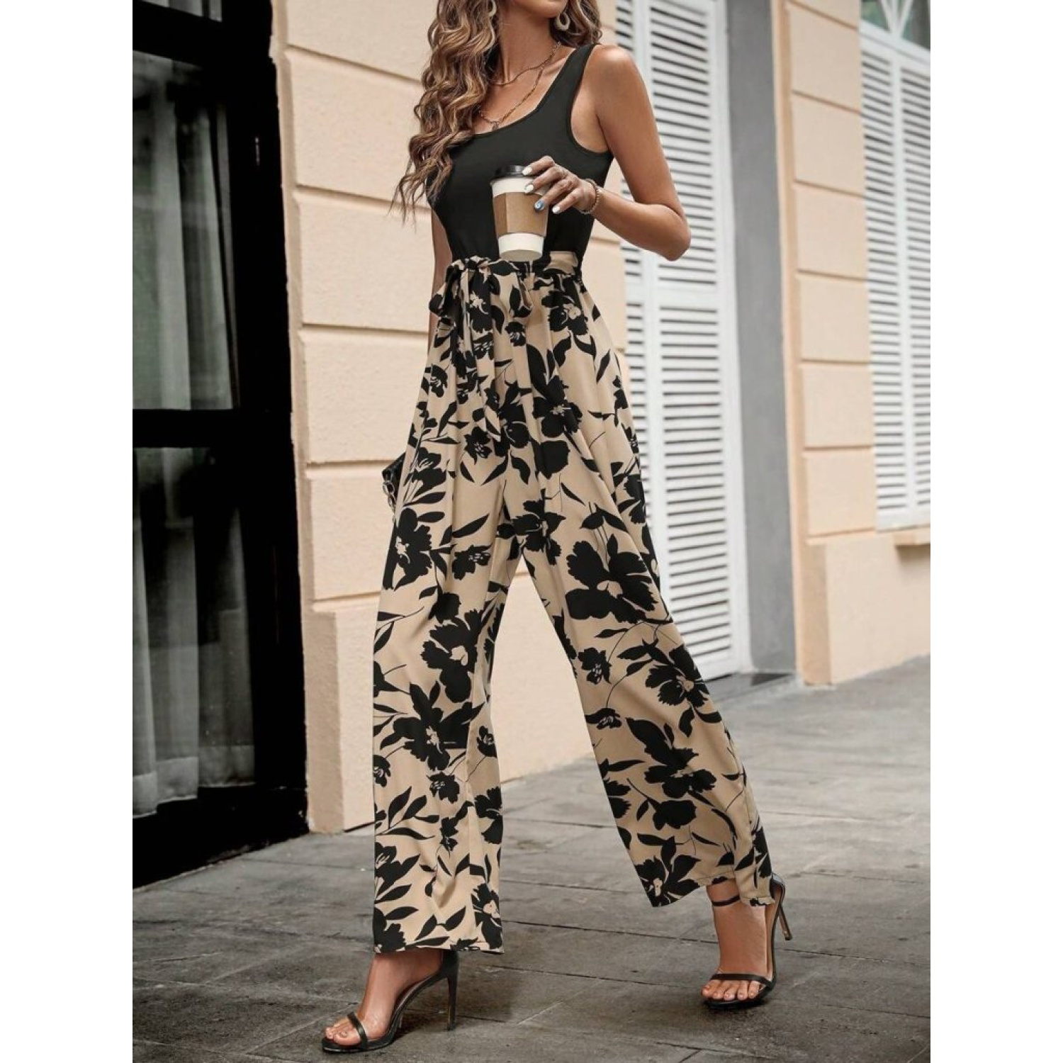 Lucky Life Kadın Askılı Yuvarlak Yaka Beli Kuşaklı üst Viskon Alt