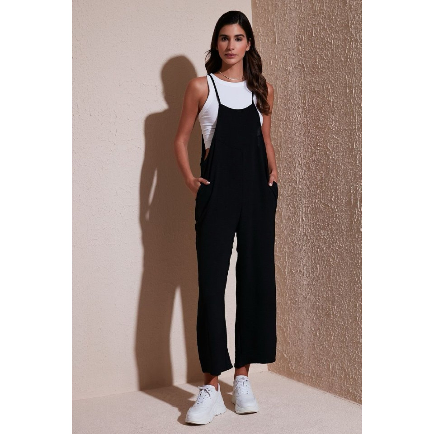 Lucky Life Kadın Askılı Bahçivan Tulum - Siyah Lucky Life Kadın Askılı Bahçivan Tulum - Siyah