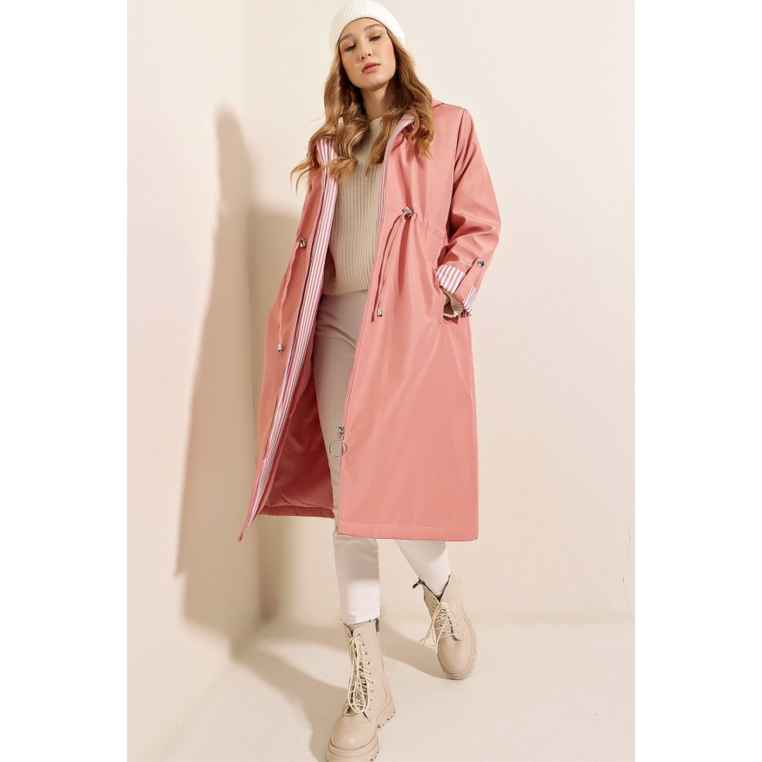 Lucky Life Kadın  Beli Büzgülü Kapşonlu Trençkot - Pembe