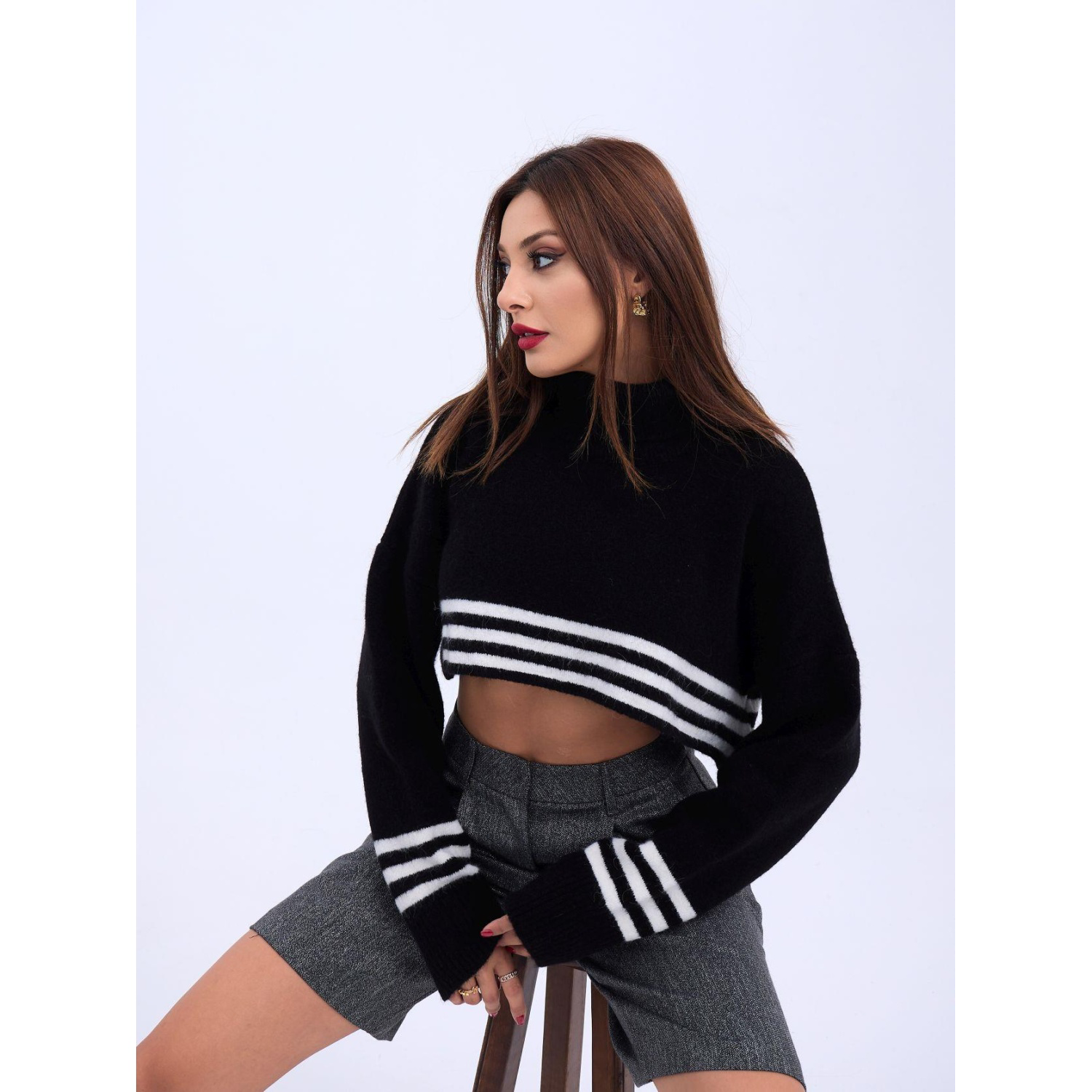 Lucky Life Kadın TRİKO ÇİZGİLİ BALIKÇI CROP-SİYAH-EKRU Lucky Life Kadın TRİKO ÇİZGİLİ BALIKÇI CROP-SİYAH-EKRU