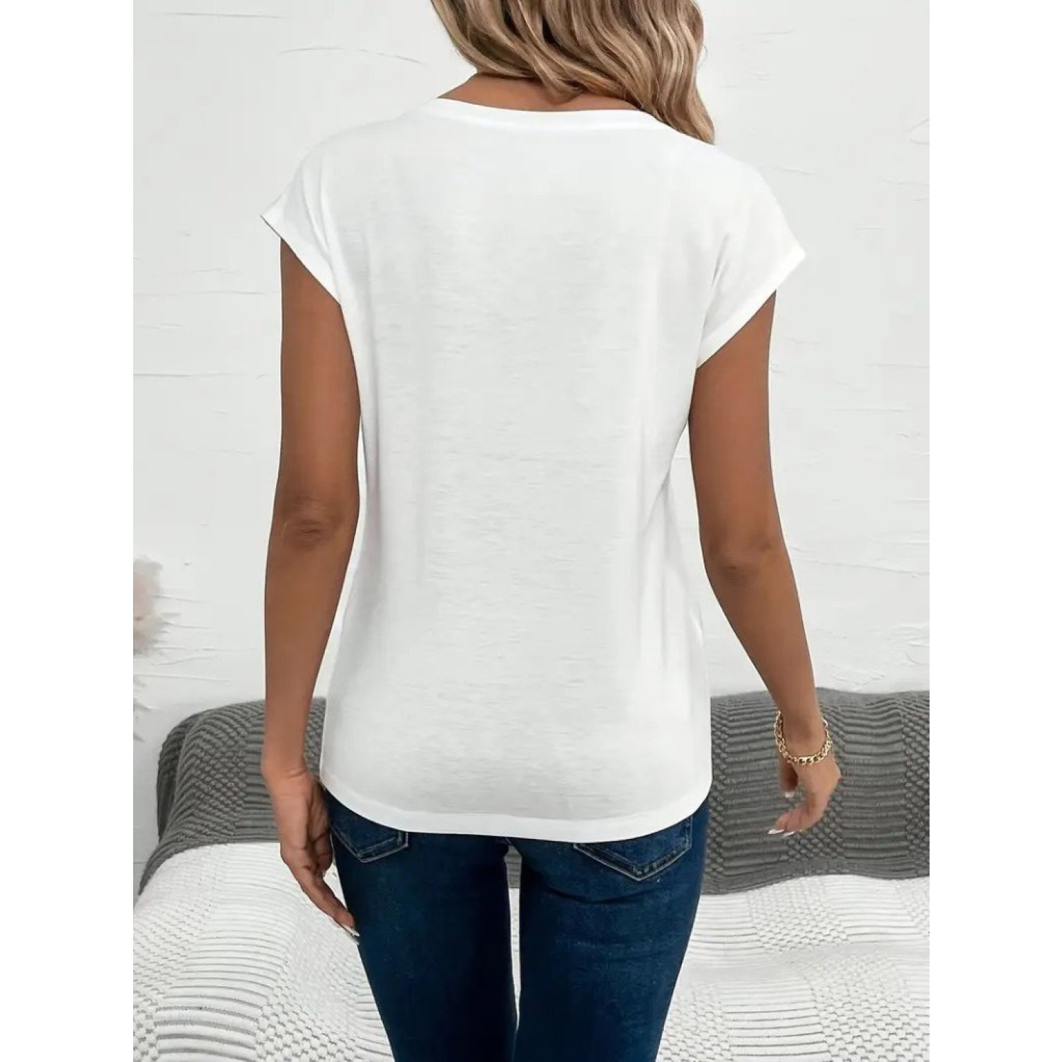 Lucky Life Kadın Kısa Kollu V Yakalı Kalp Desen Viskon Bluz