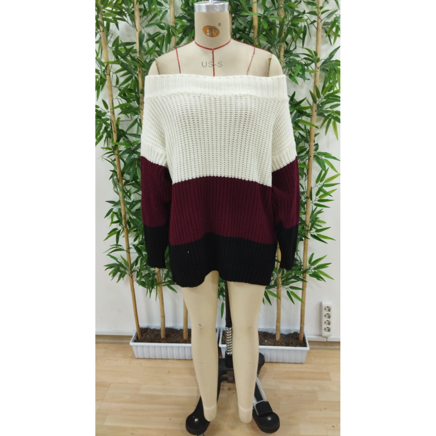 Lucky Life Kadın Uzun Kollu Madonna Yaka çizgi Desenli Salaş Trik