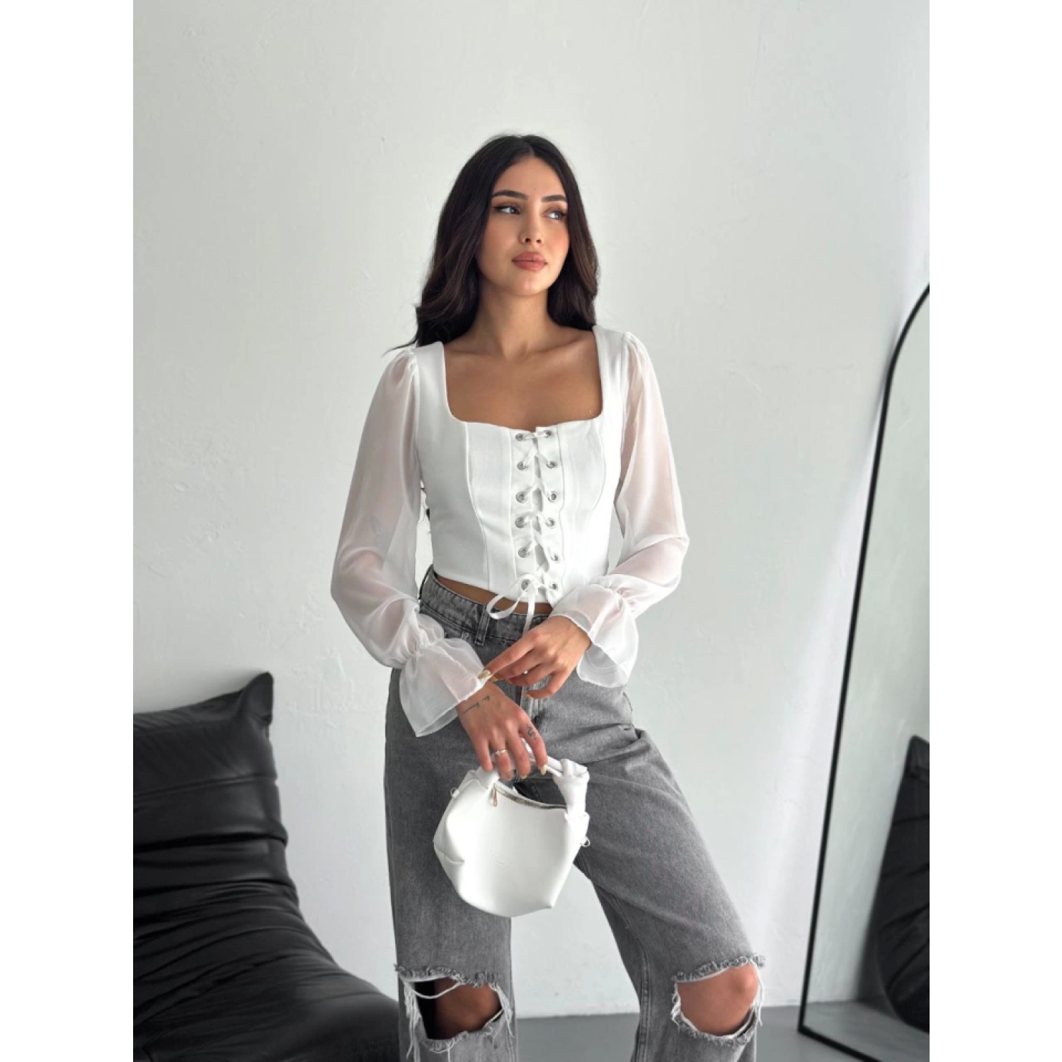 Lucky Life Kadın Sırt Dekolteli Bağacıklı Uzun Kollu Bluz - Beyaz