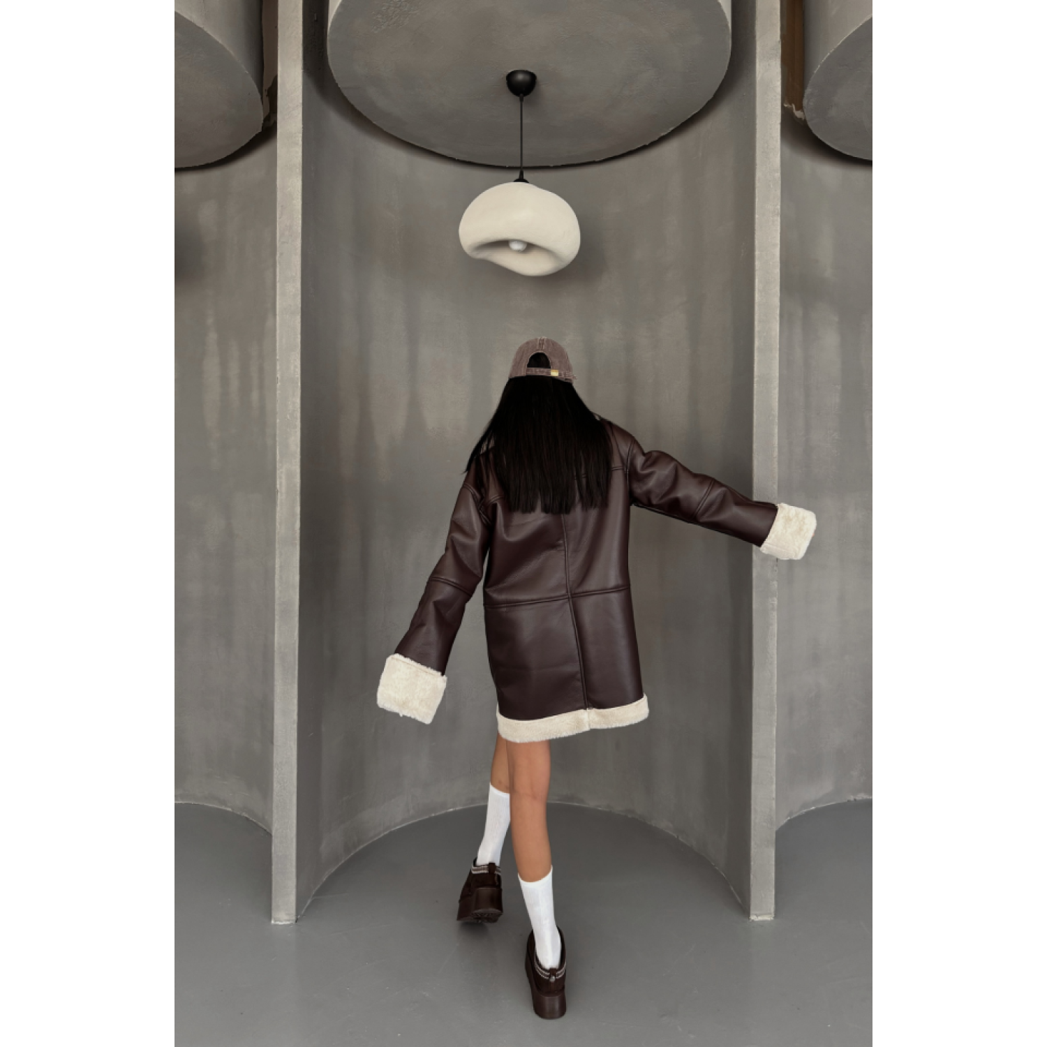 Lucky Life Kadın DERİ MONT KOL VE YAKA PELUŞ KAPAKSIZ CEP DETAYLI Lucky Life Kadın DERİ MONT KOL VE YAKA PELUŞ KAPAKSIZ CEP DETAYLI