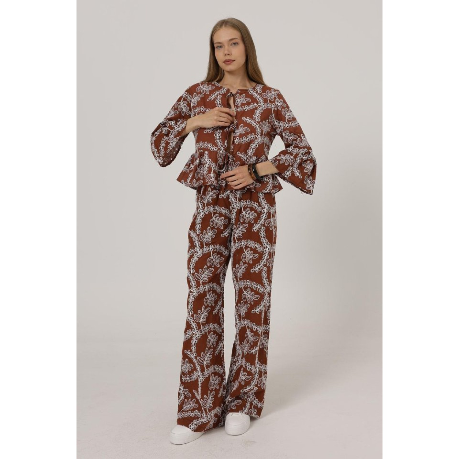 Lucky Life Kadın İşlemeli Oversize Pantolon - Kahve
