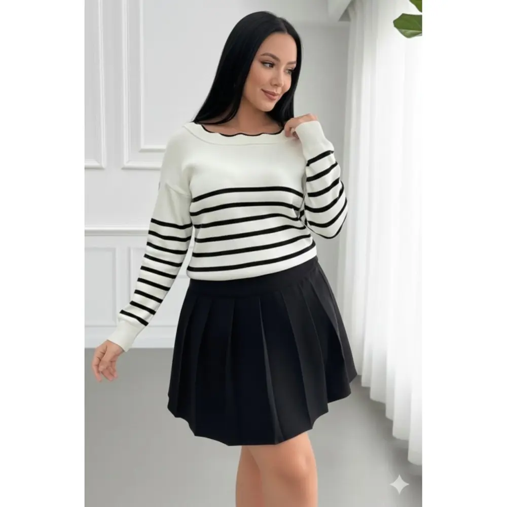 Lucky Life Kadın Beyaz Sırt Bağlama Detaylı çizgi Desen Triko Blu