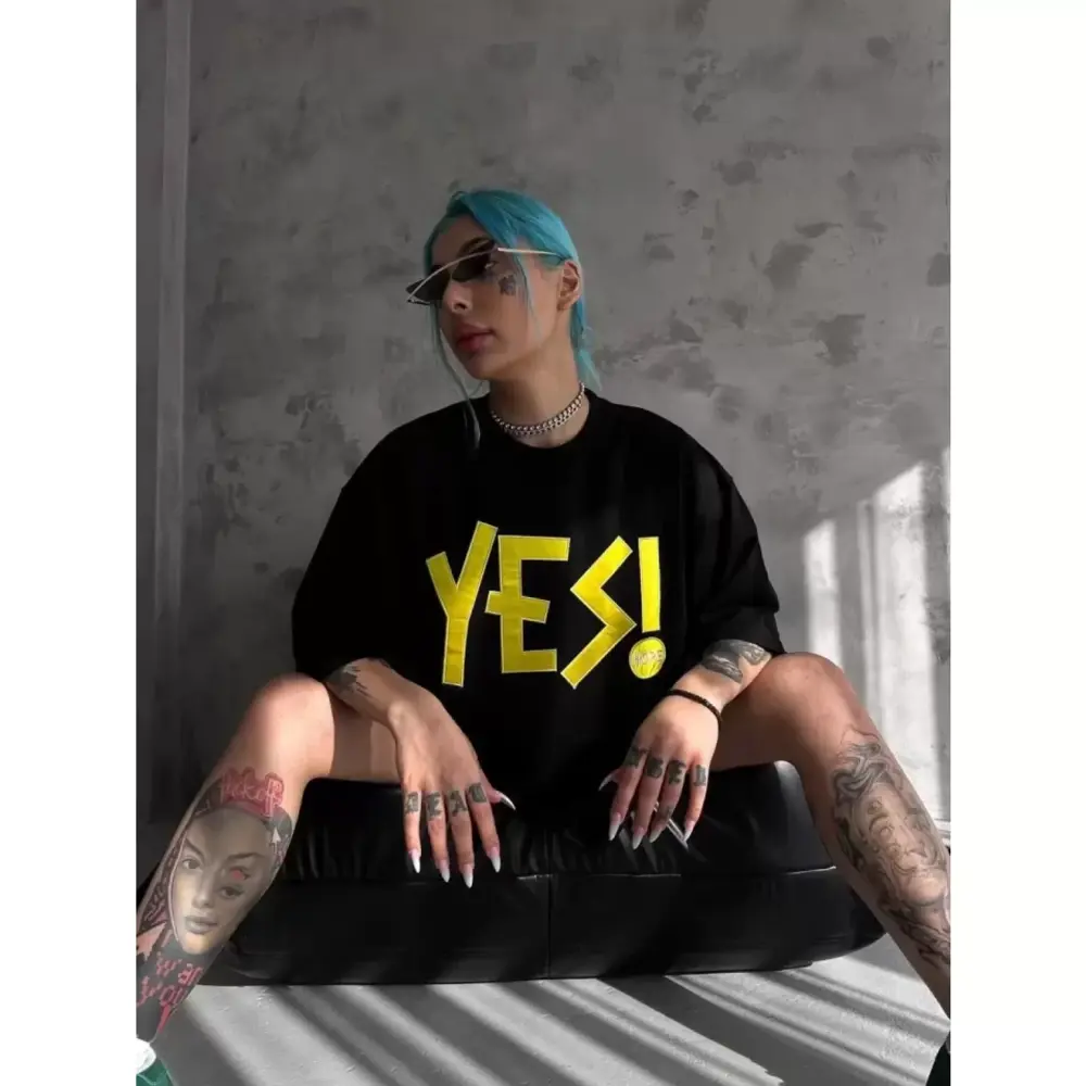 Lucky Life Kadın  Nakış İşlemeli T-Shirt - Siyah