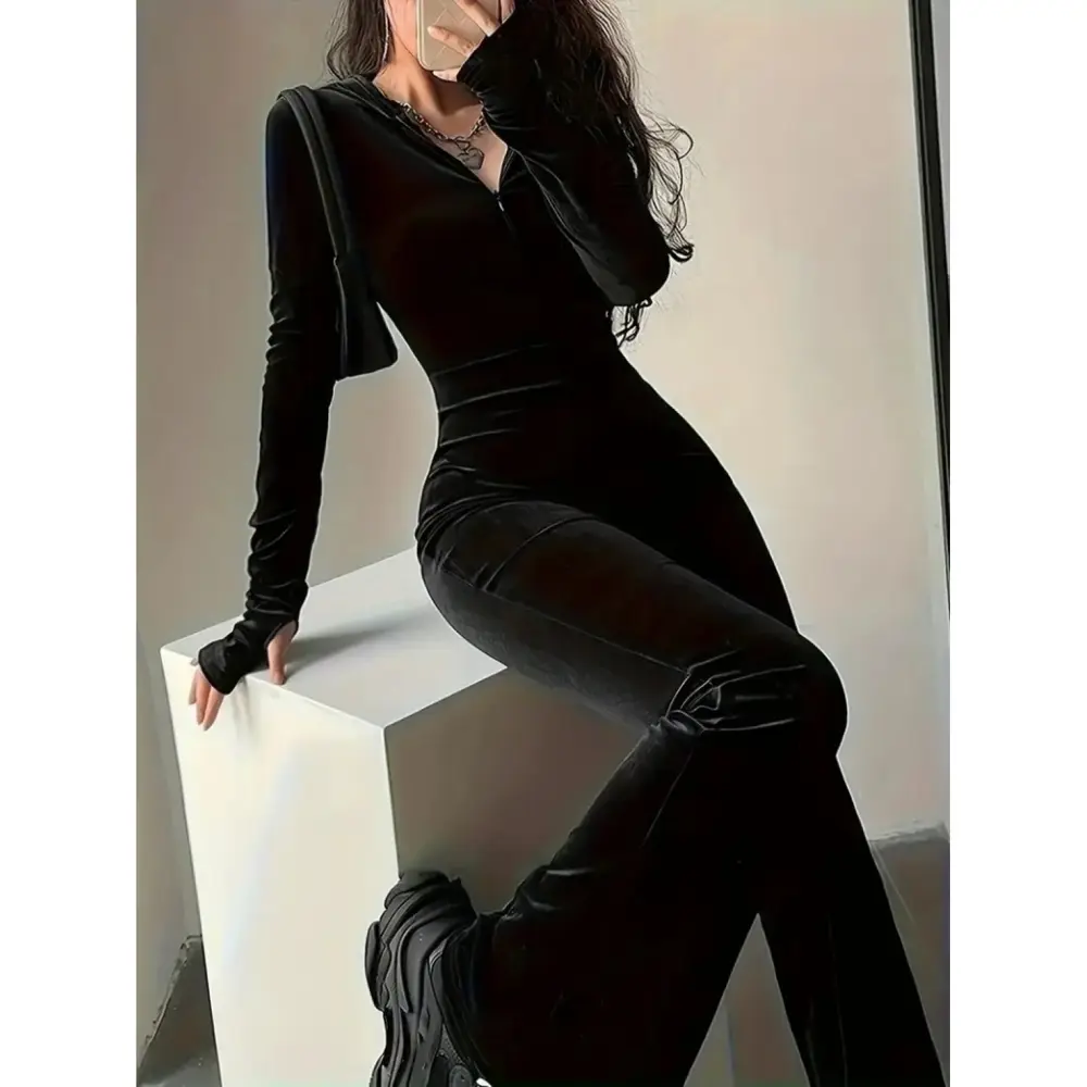 Lucky Life Kadın Uzun Kollu Kapşonlu Fermuarlı Kadife Tulum