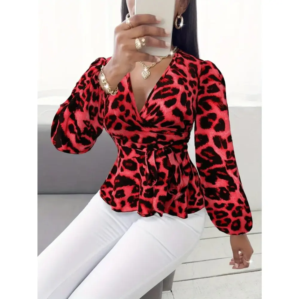 Lucky Life Kadın Uzun Kollu Kruvaze Yakalı Belden Kuşaklı Leopar