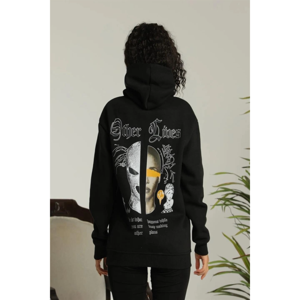 Lucky Life Oversize Üç İplik Kapüşonlu Sweatshirt – Siyah “Other Lucky Life Oversize Üç İplik Kapüşonlu Sweatshirt – Siyah “Other