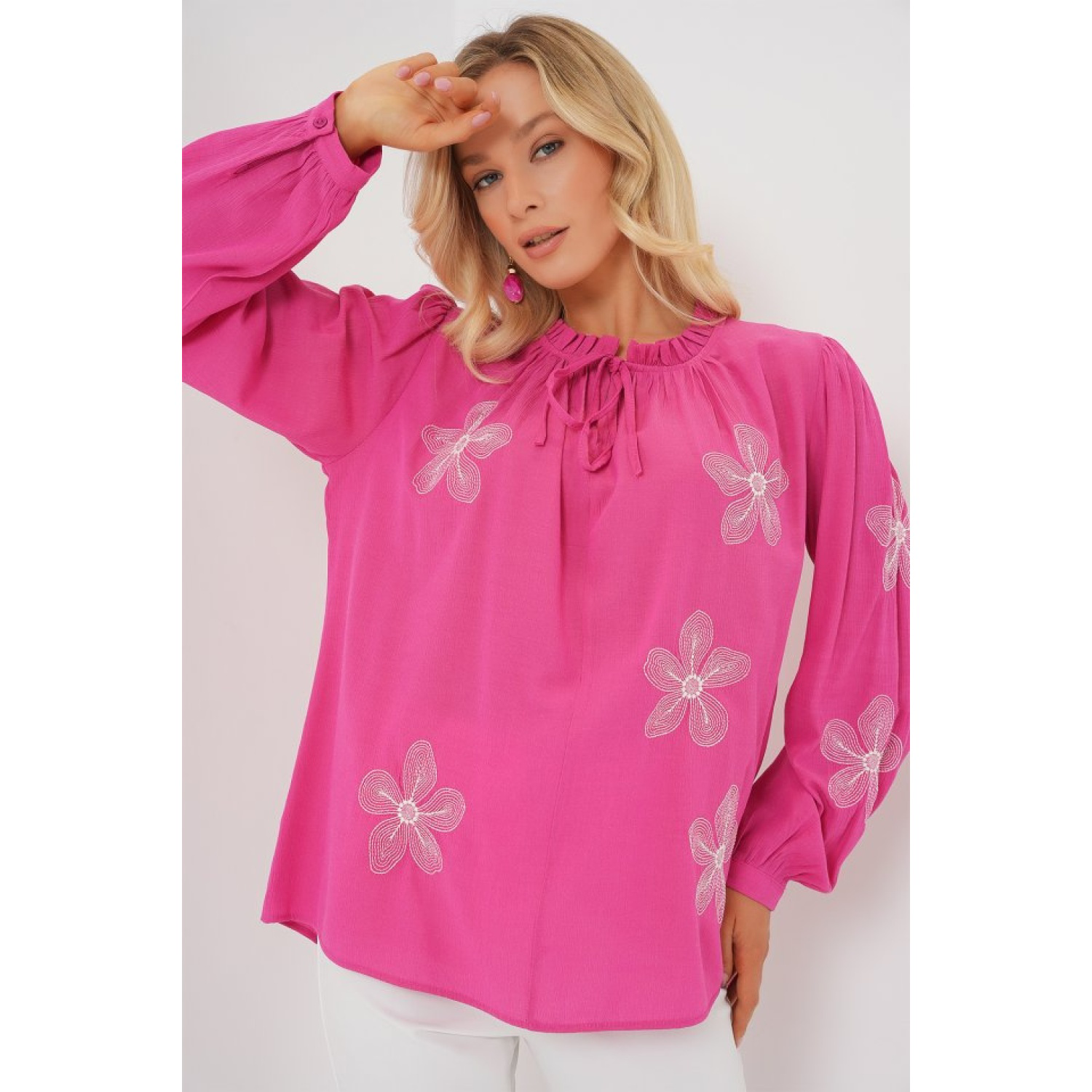 Lucky Life Uzun Kol Nakışlı Örme Bluz - Pembe