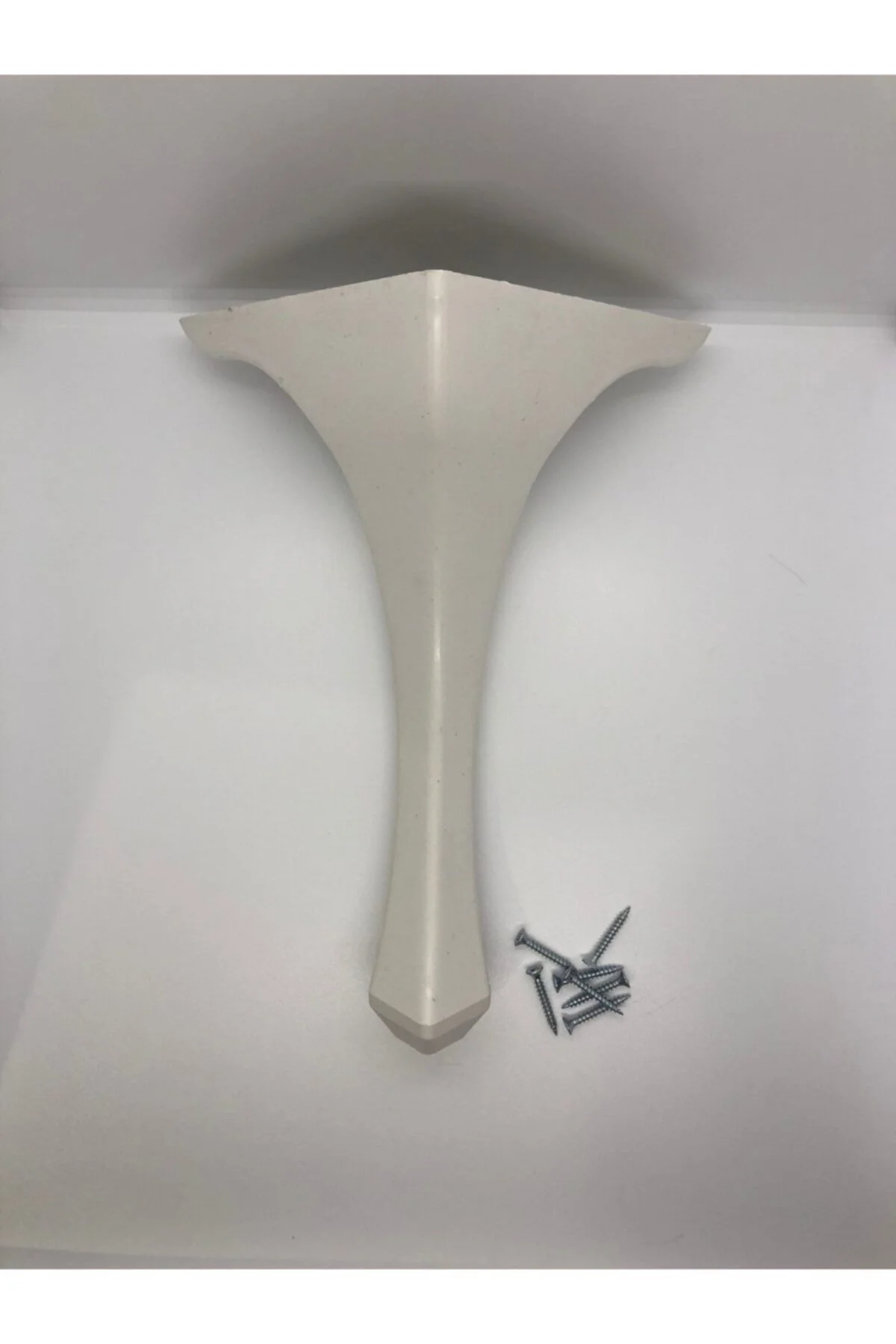 Lükens 28x16x16 Cm Beyaz Plastik Puf-sehpa Ayağı 4 ADET FİYATIDIR Lükens 28x16x16 Cm Beyaz Plastik Puf-sehpa Ayağı 4 ADET FİYATIDIR