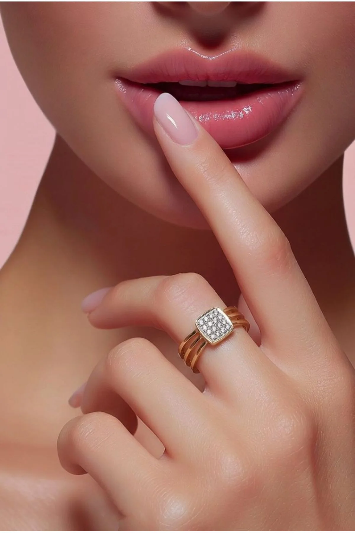 Lüks Ayarlanabilir Taşlı Desenli Yüzük