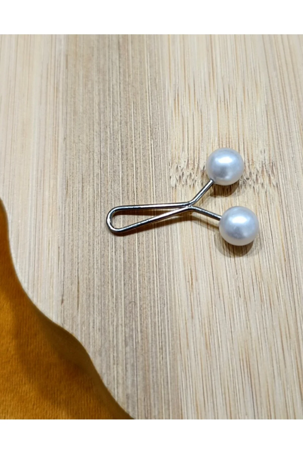 Lüks Beyaz Eşarp İğnesi