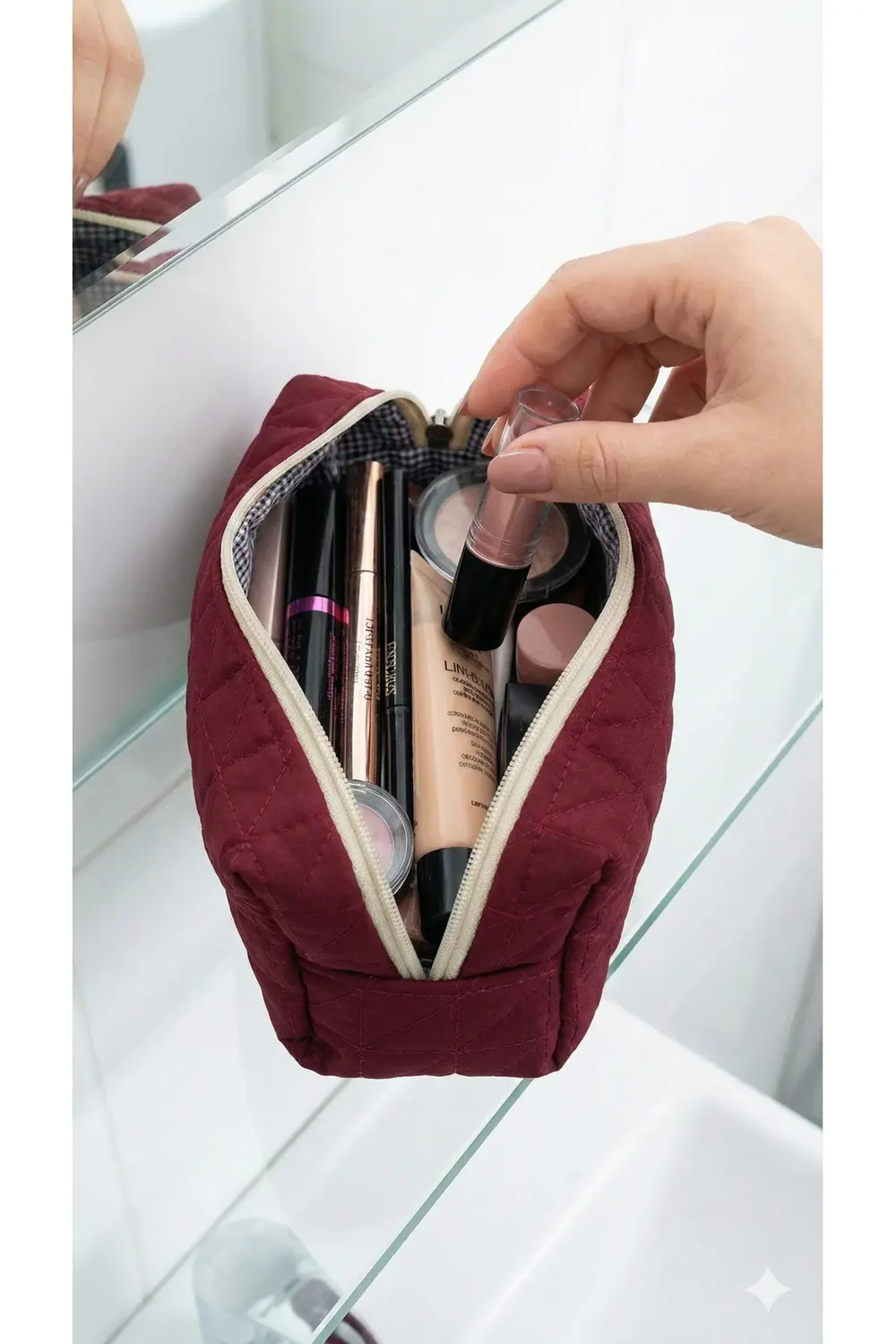 Lüks Bordo Kapitone Desenli Makyaj ve Kozmetik Çantası