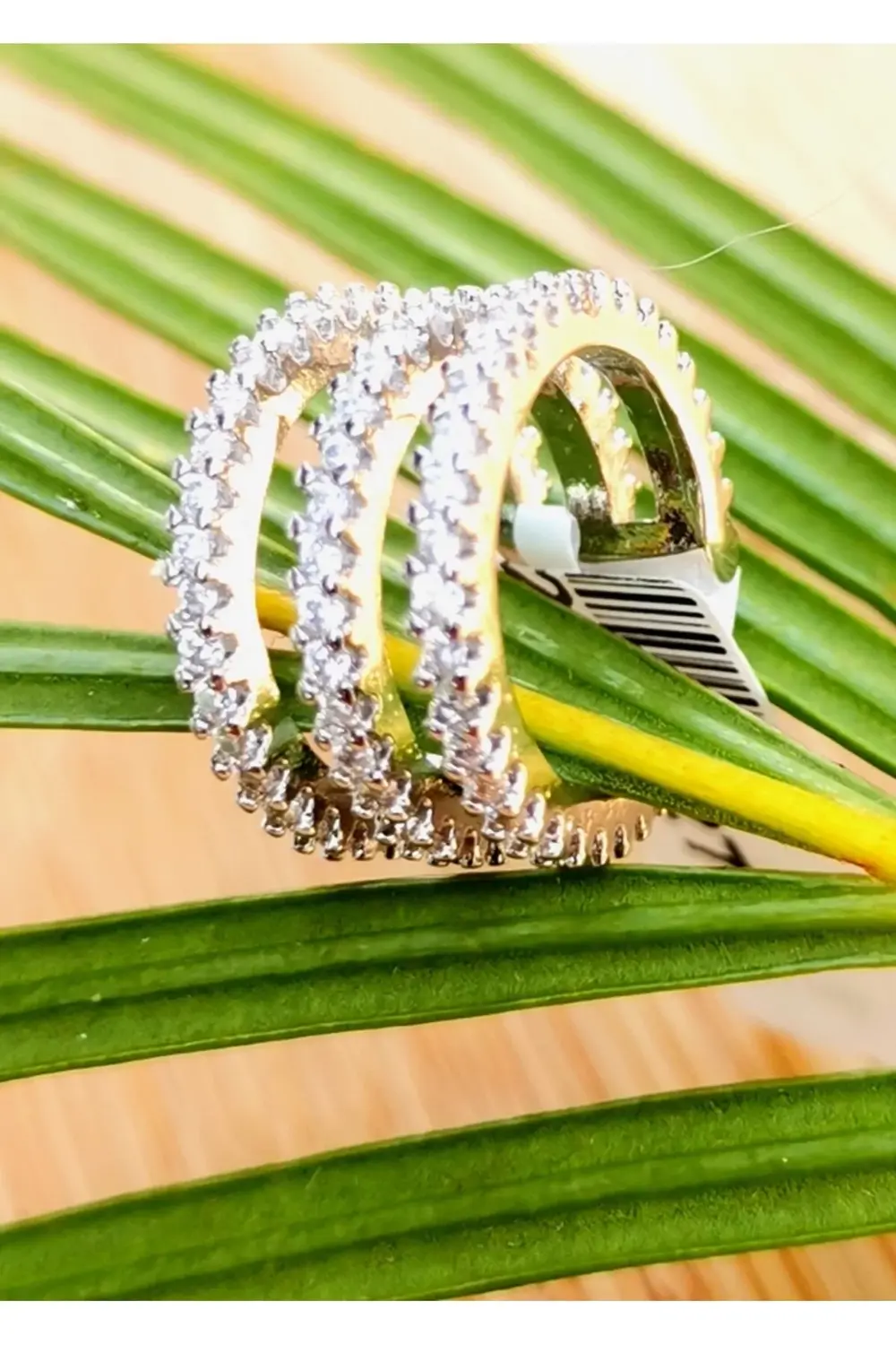 Lüks Çelik Gümüş Renk Kıkırdak Küpe