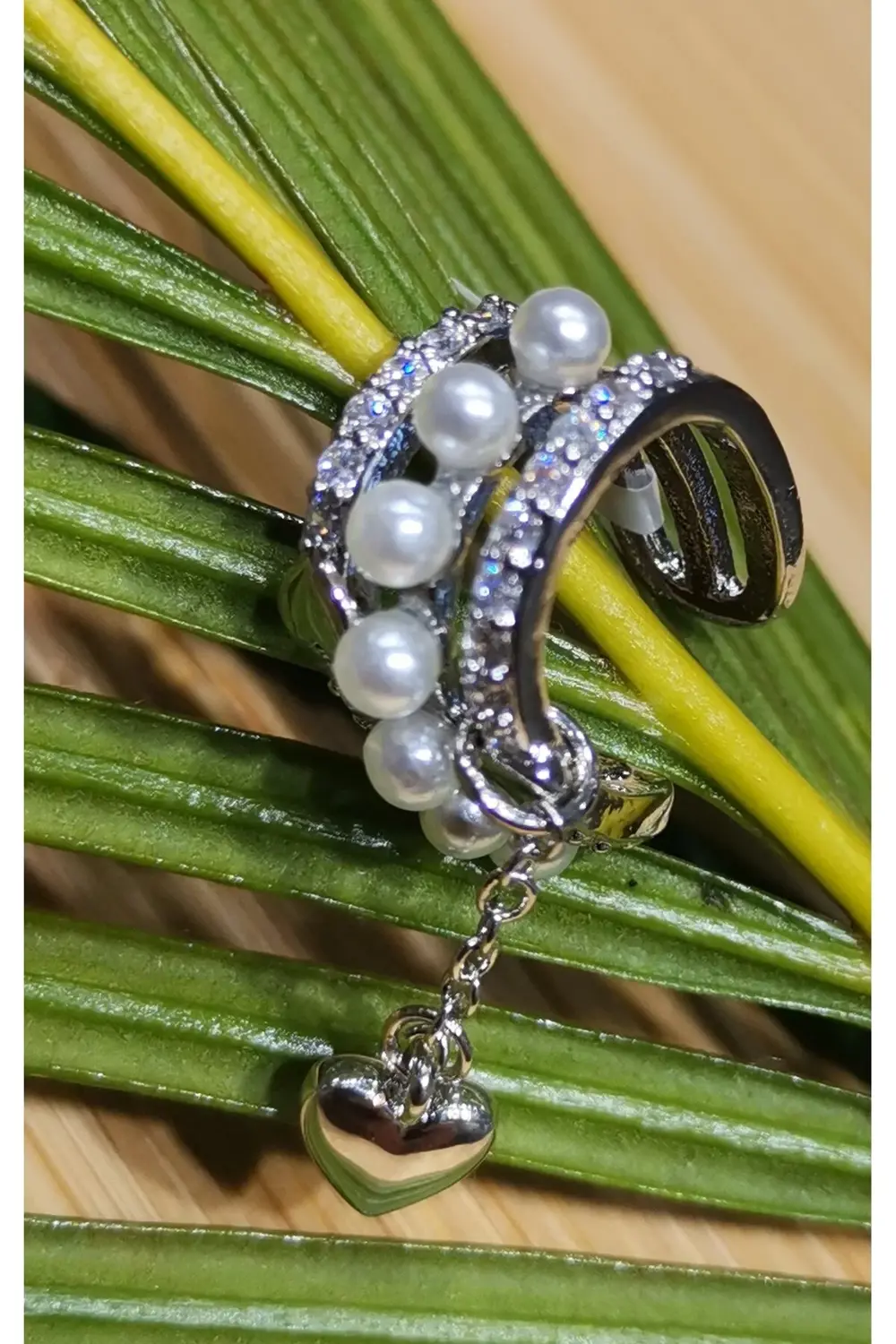 Lüks Çelik Gümüş Renk Kıkırdak Küpe