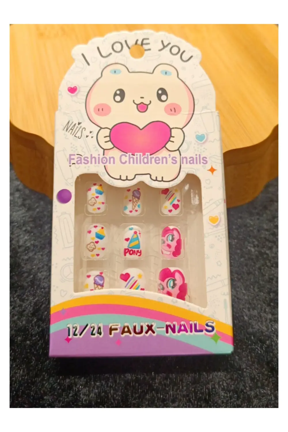 Lüks Figürlü Çocuk Takma Tırnak