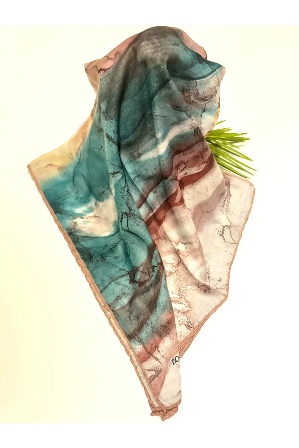 Lüks Figürlü Gösterişli Dökümlü Eşarp