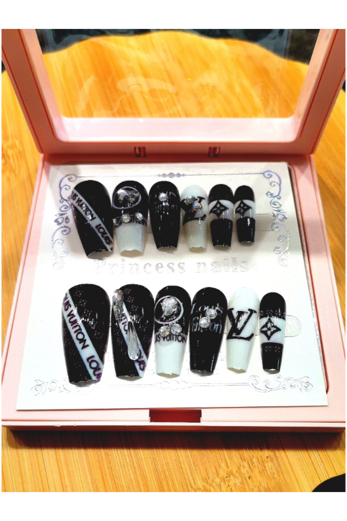 Monalisa Home Lüks Figürlü Takma Tırnak