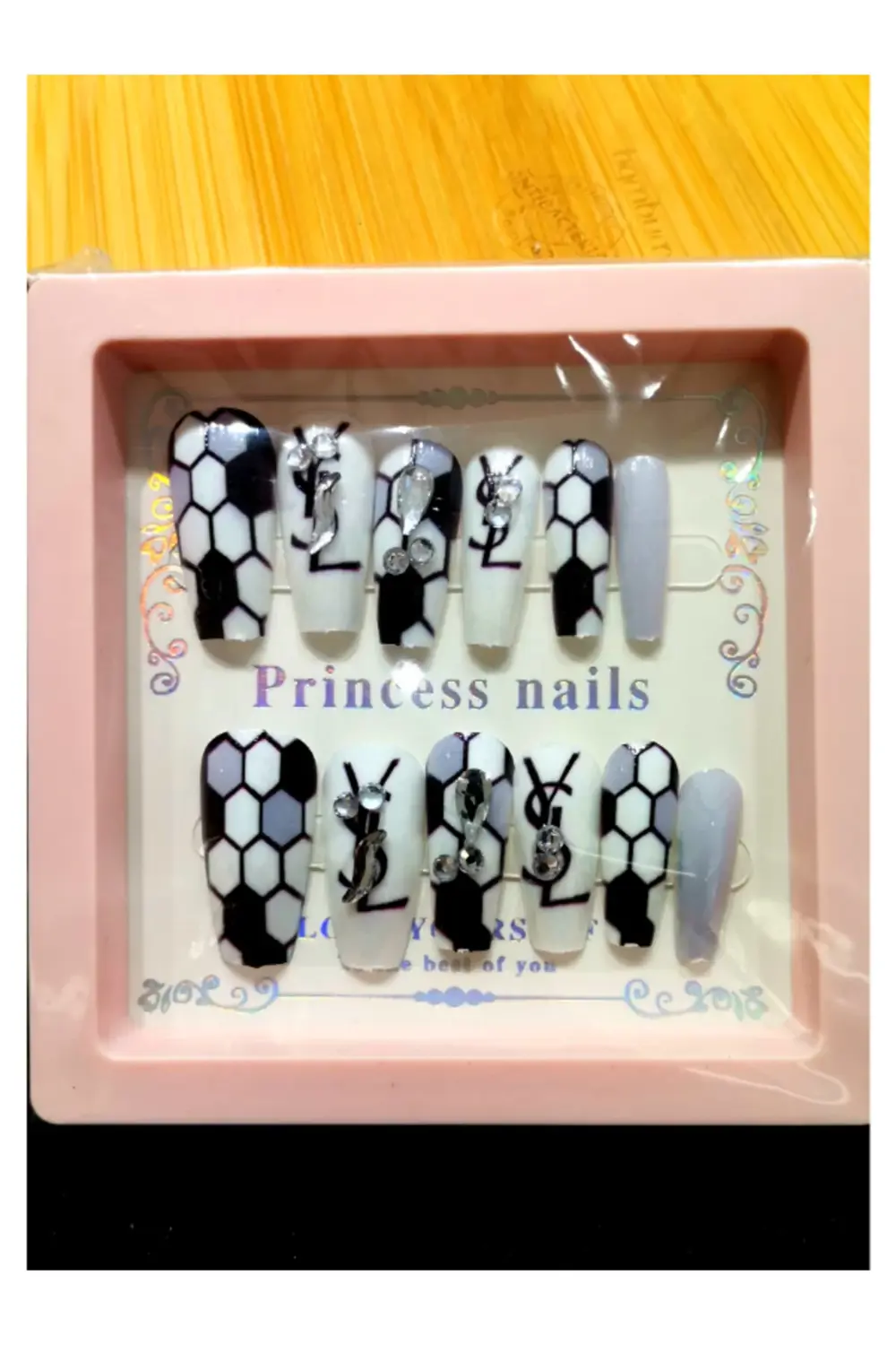 Lüks Figürlü Takma Tırnak