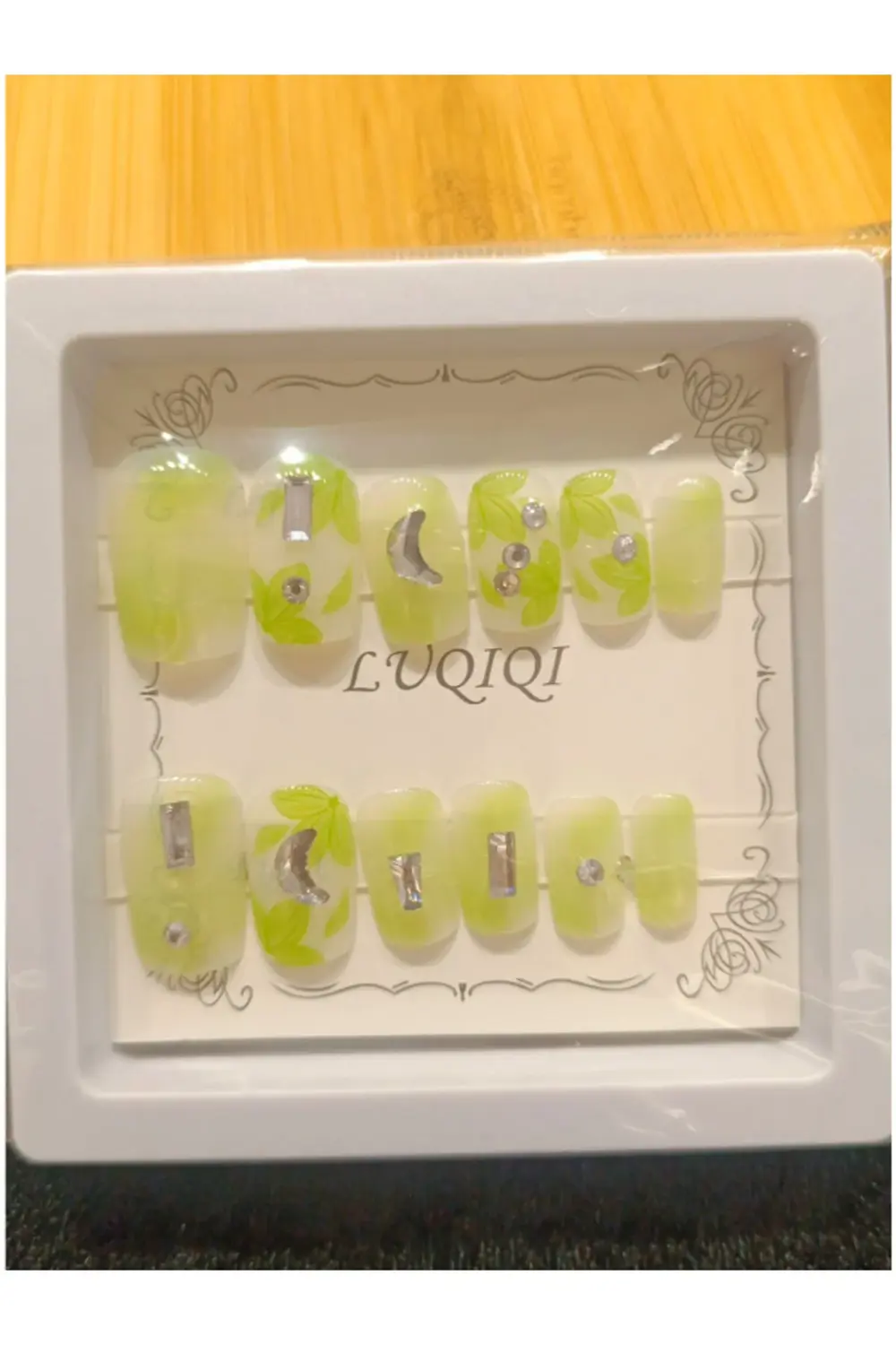 Lüks Figürlü Takma Tırnak