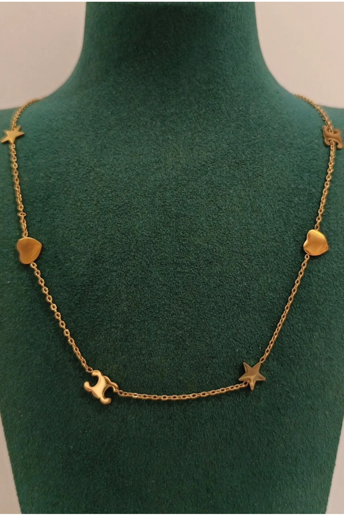 Lüks Gold Renk Figürlü Gösterişli Kolye