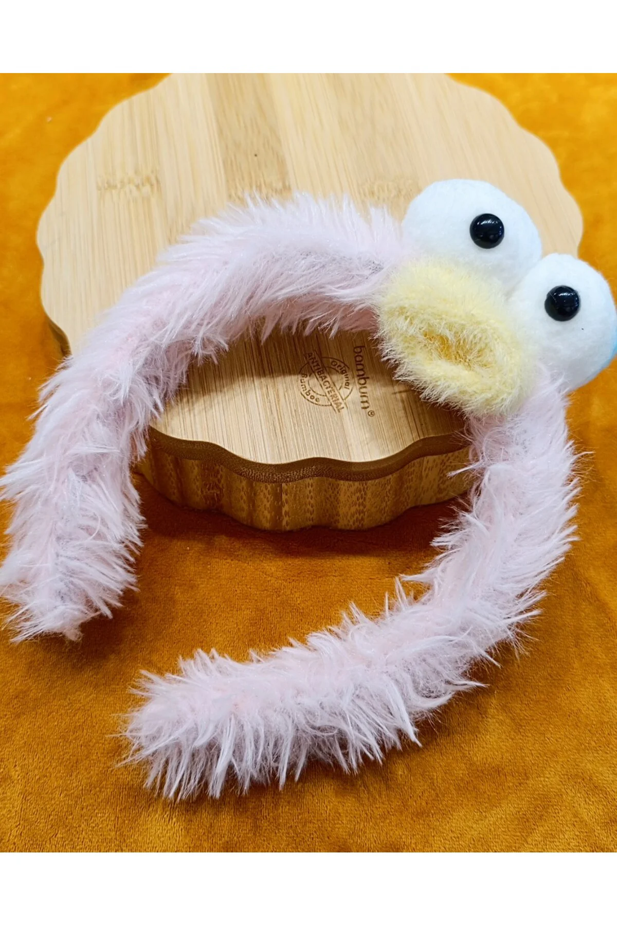 Lüks Gösterişli Figürlü Taç