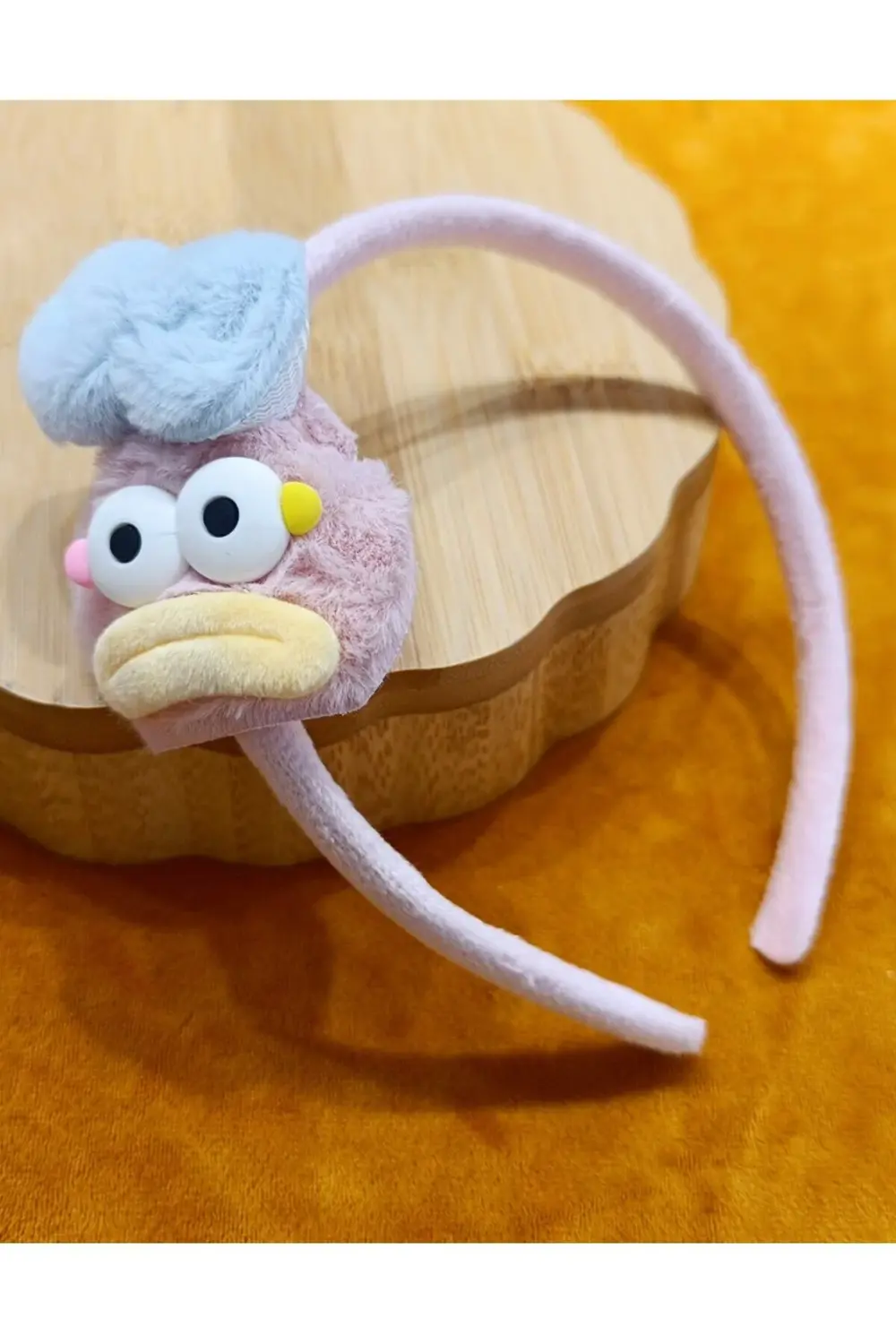 Lüks Gösterişli Figürlü Taç