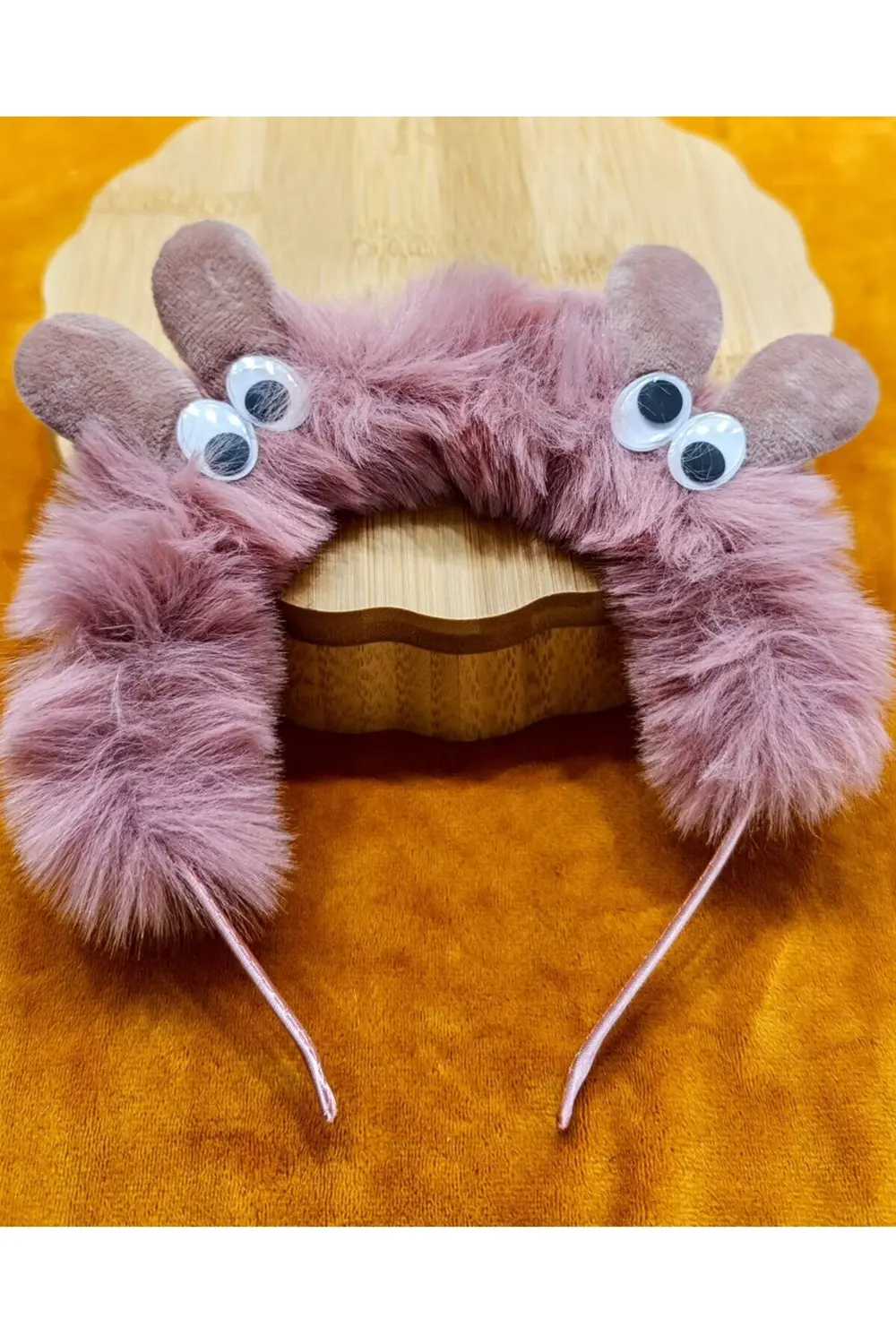 Lüks Gösterişli Figürlü Taç