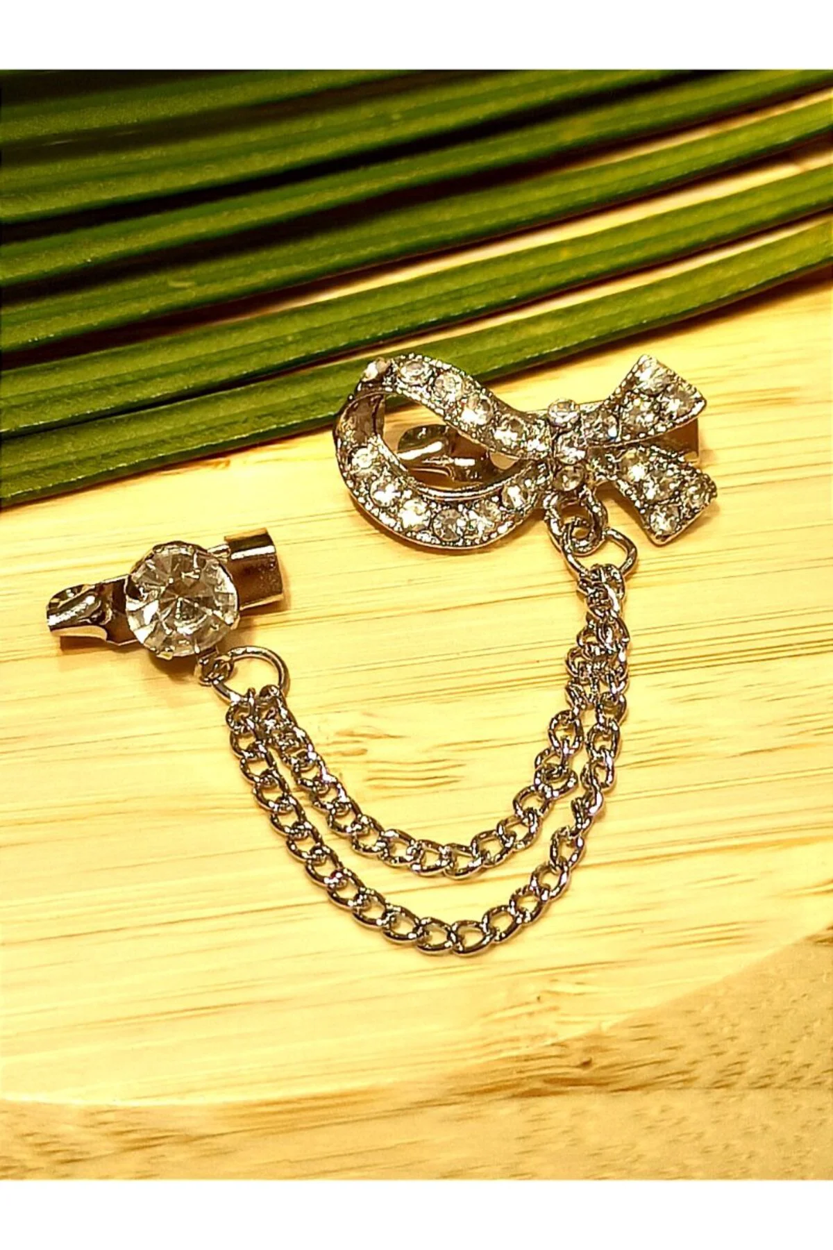 Lüks Gösterişli Metal Yaka İğnesi